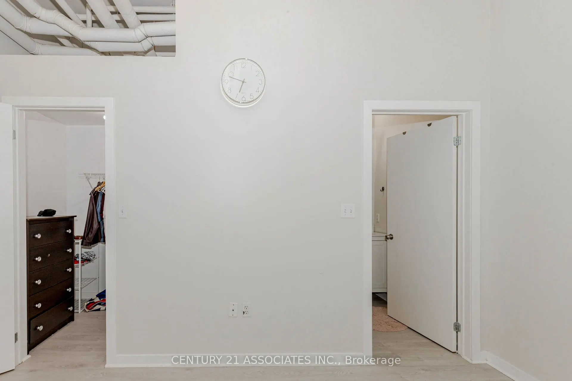 66 Bay Street S, #107