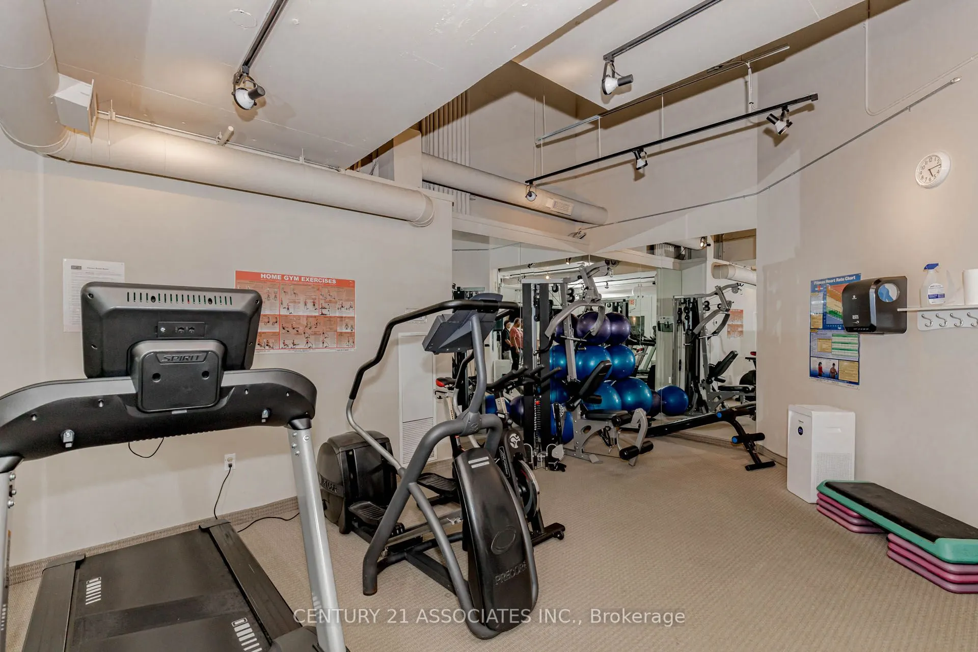 66 Bay Street S, #107