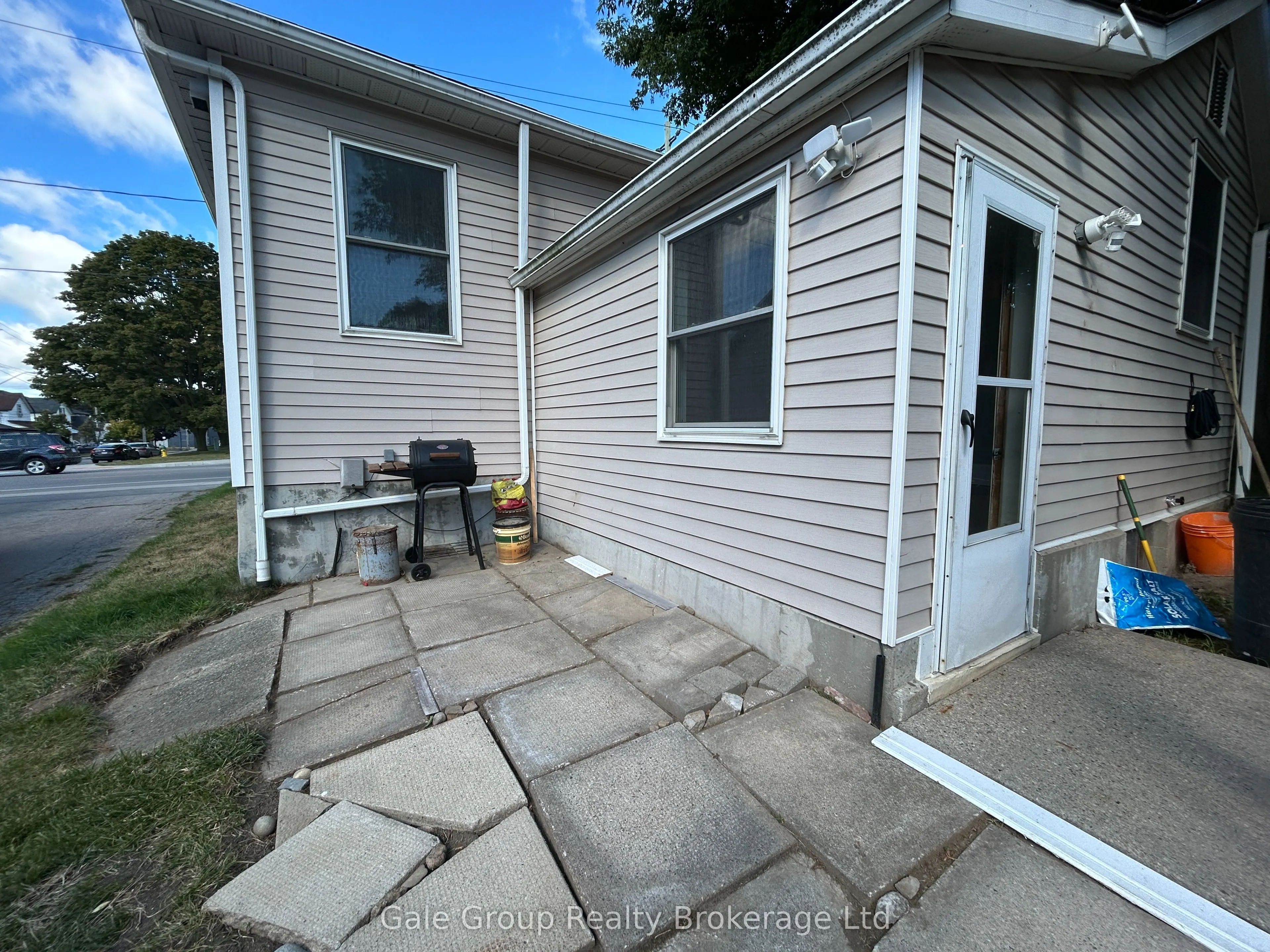 74 Huron Street