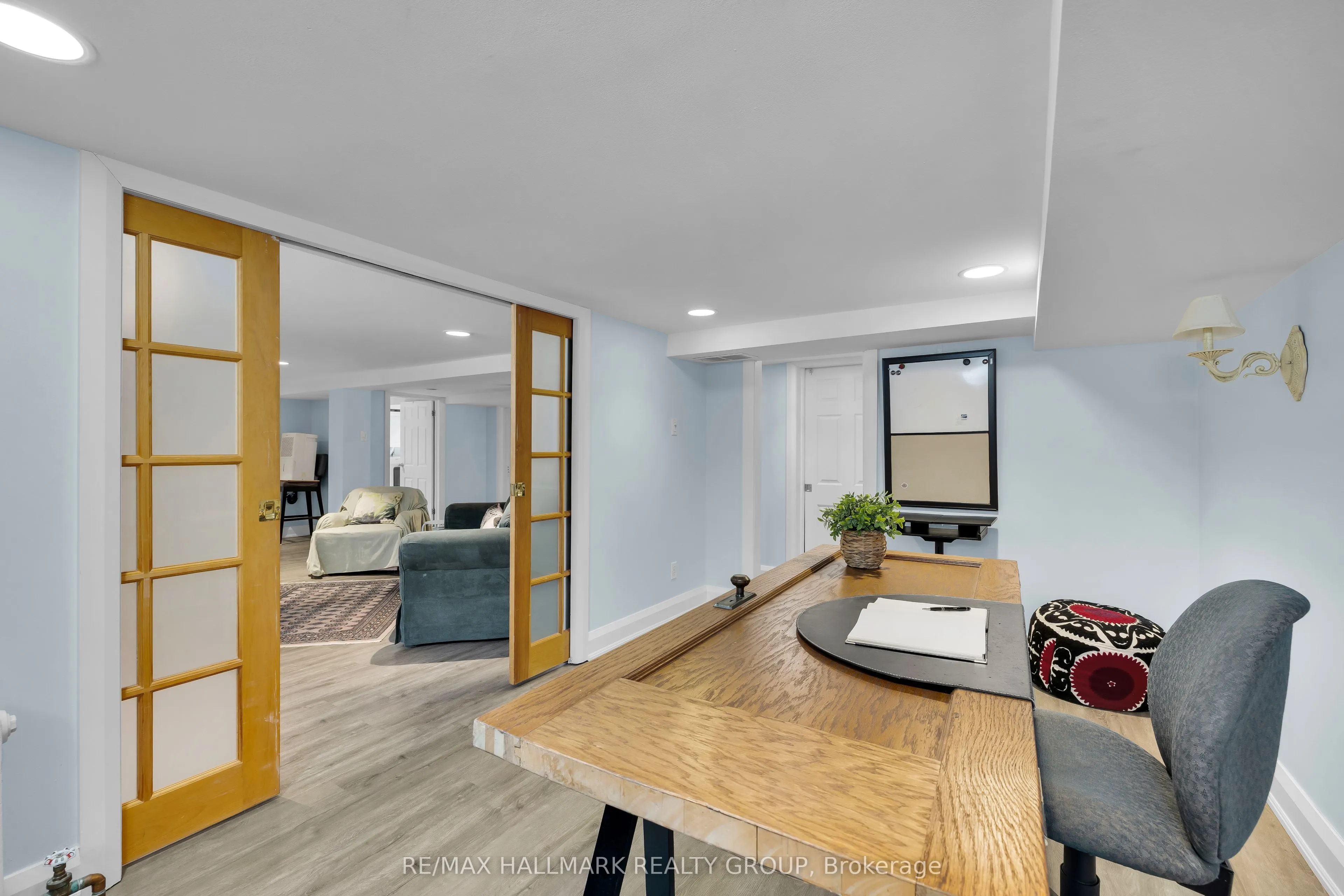 1 Iona Street