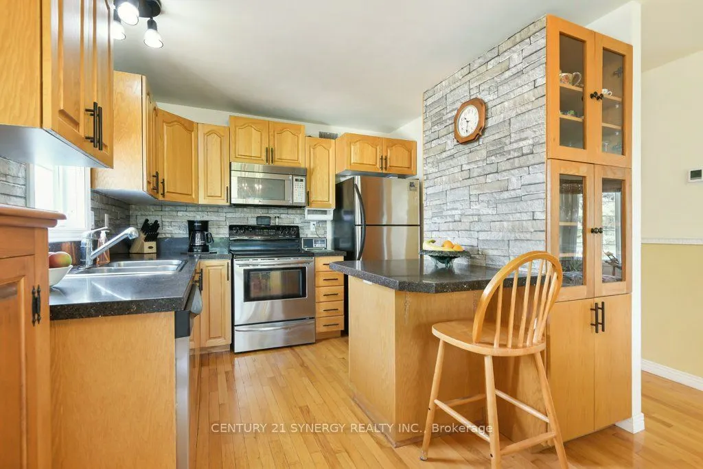 2502 Diamondview Road