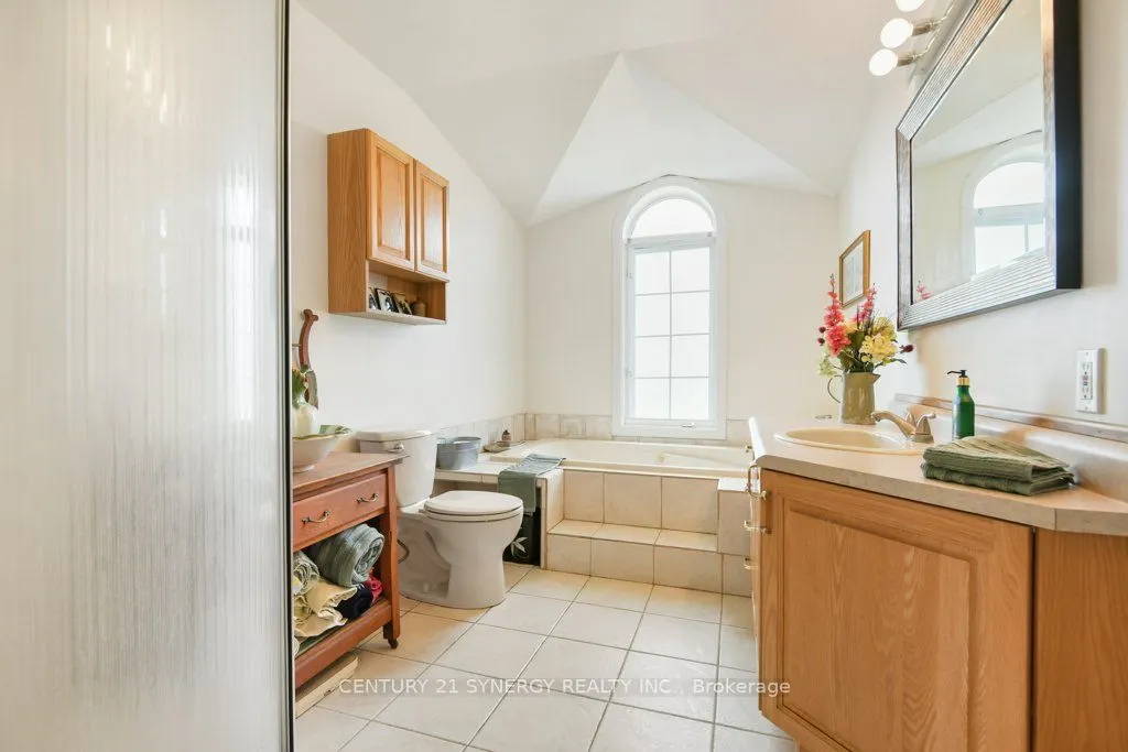 2502 Diamondview Road