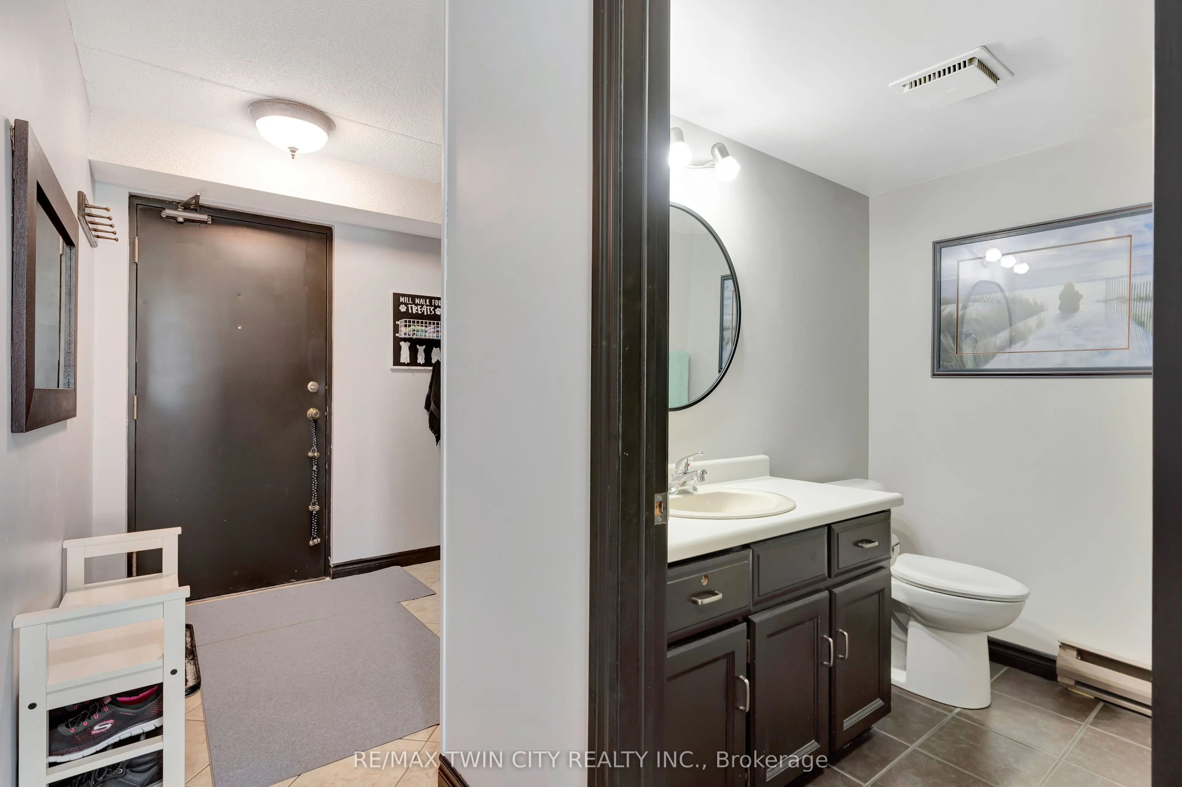 401 Erb Street, #203