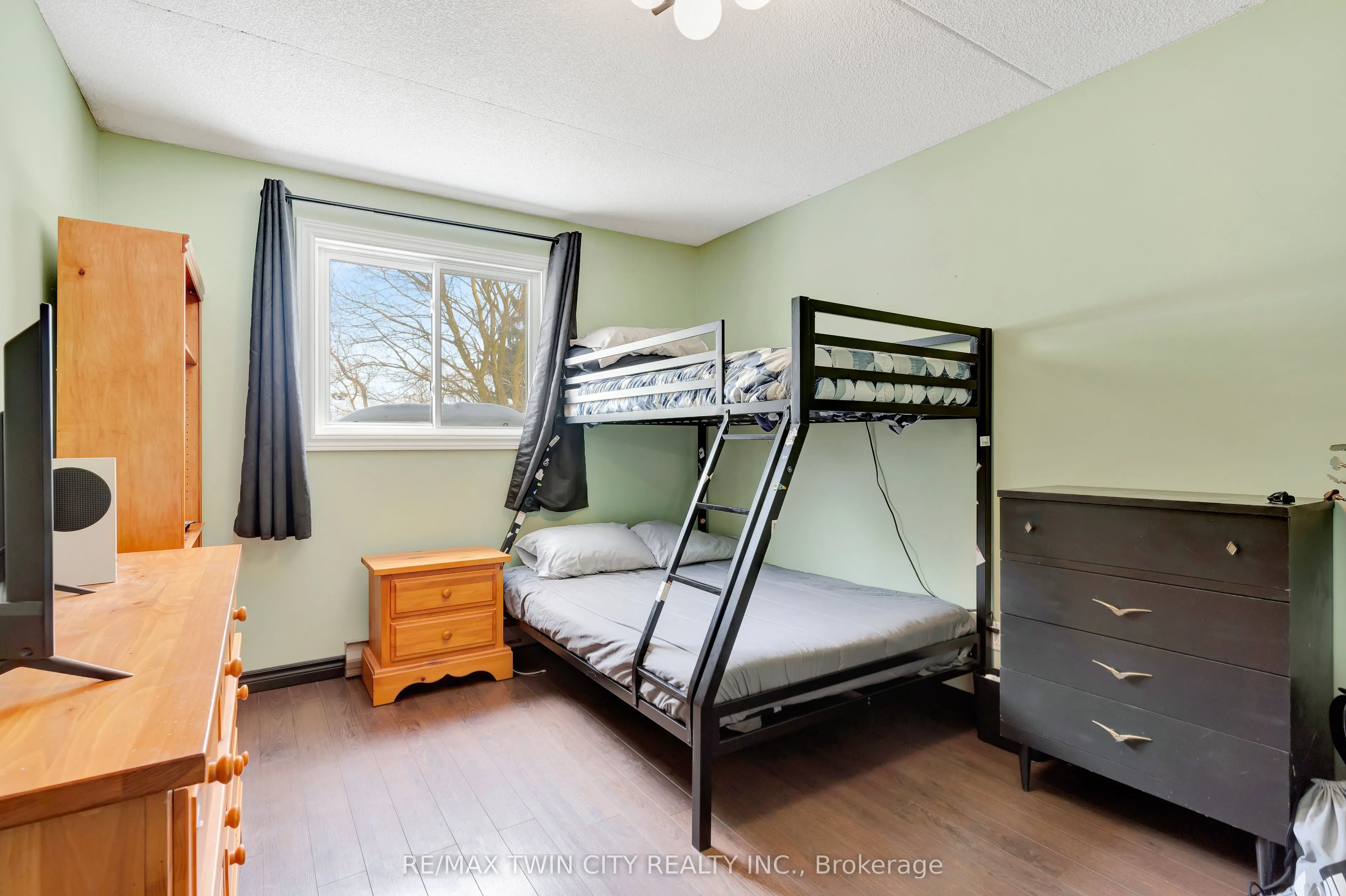 401 Erb Street, #203