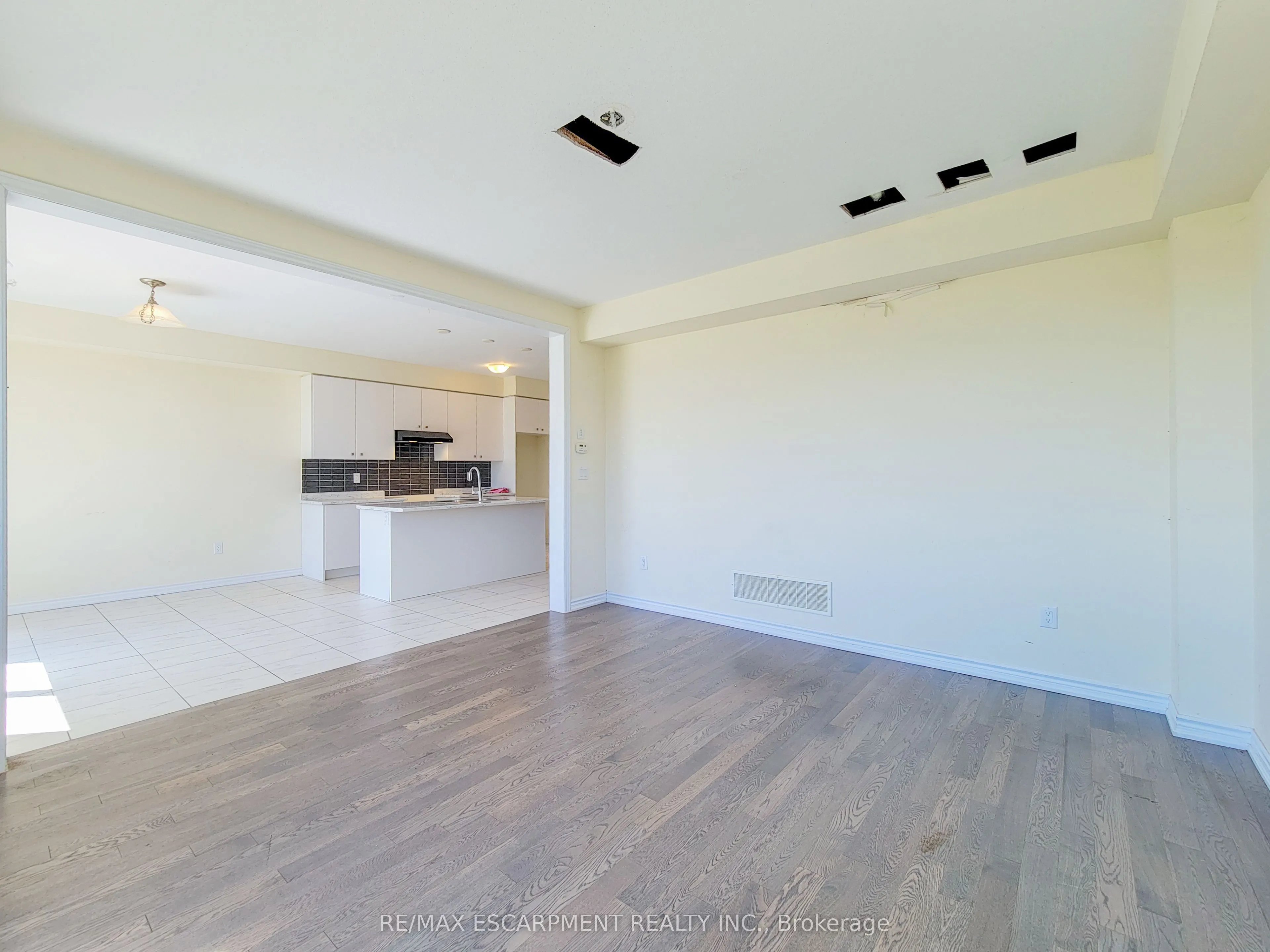 241 Vanilla Trail
