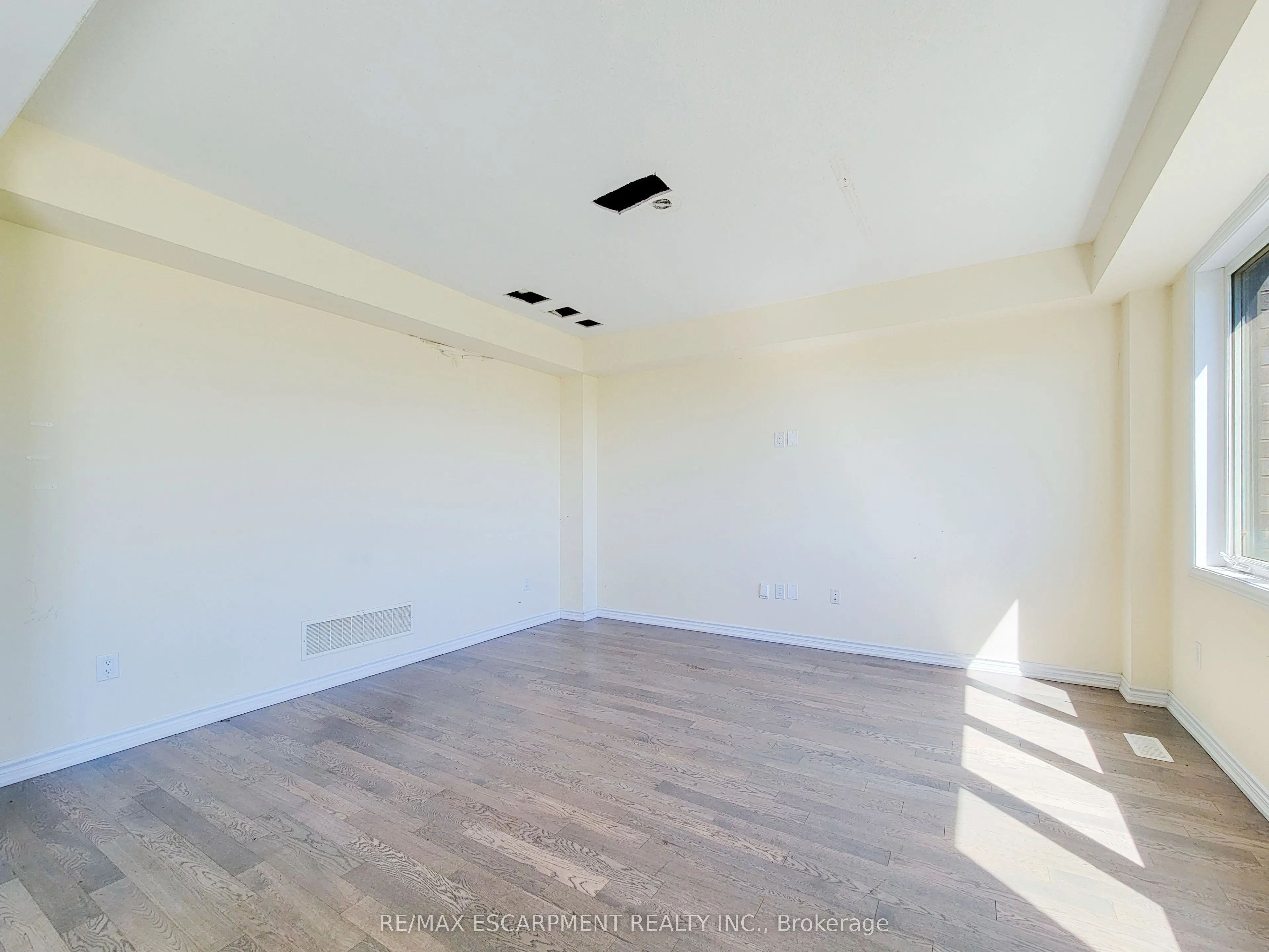 241 Vanilla Trail