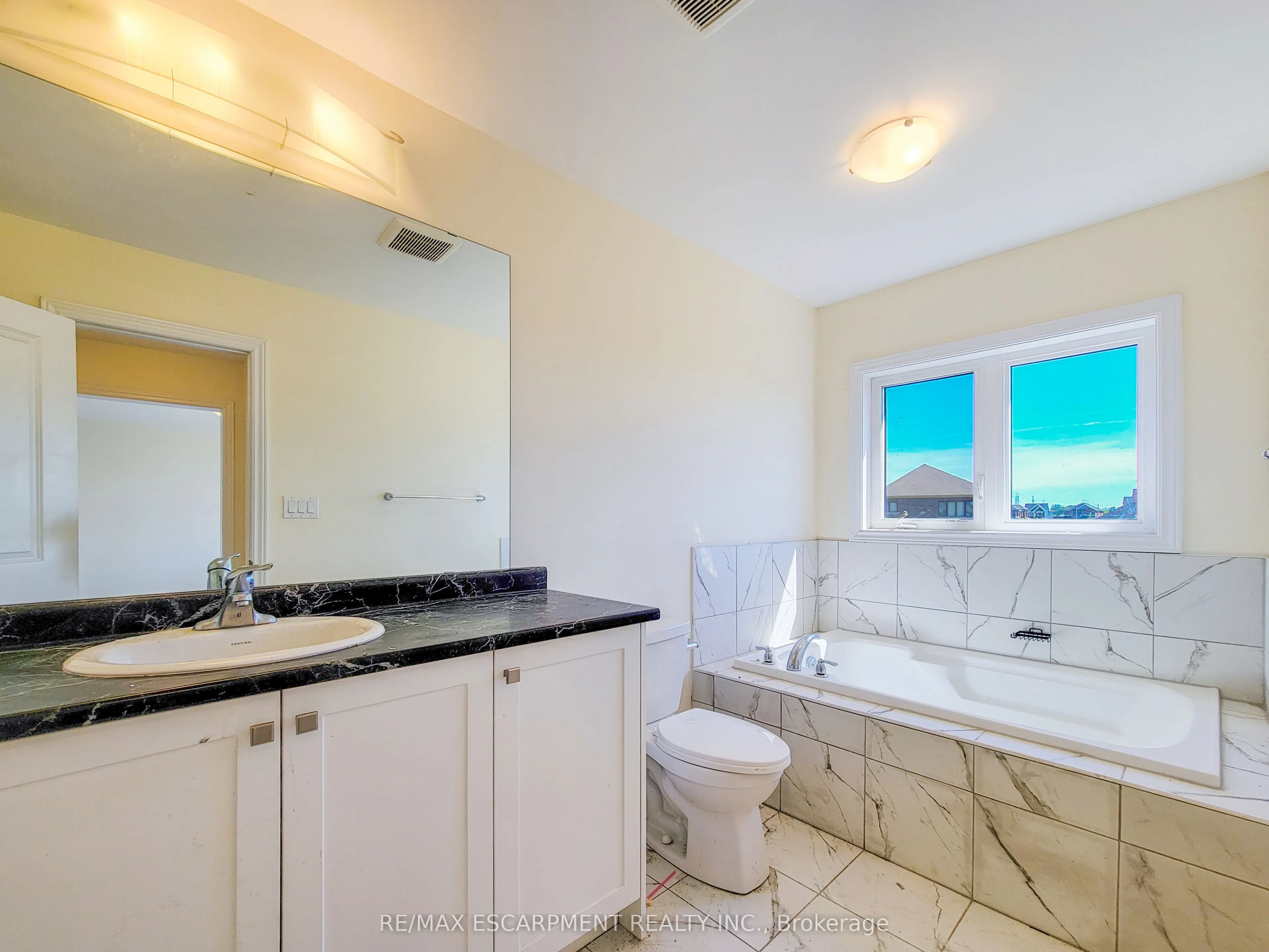 241 Vanilla Trail