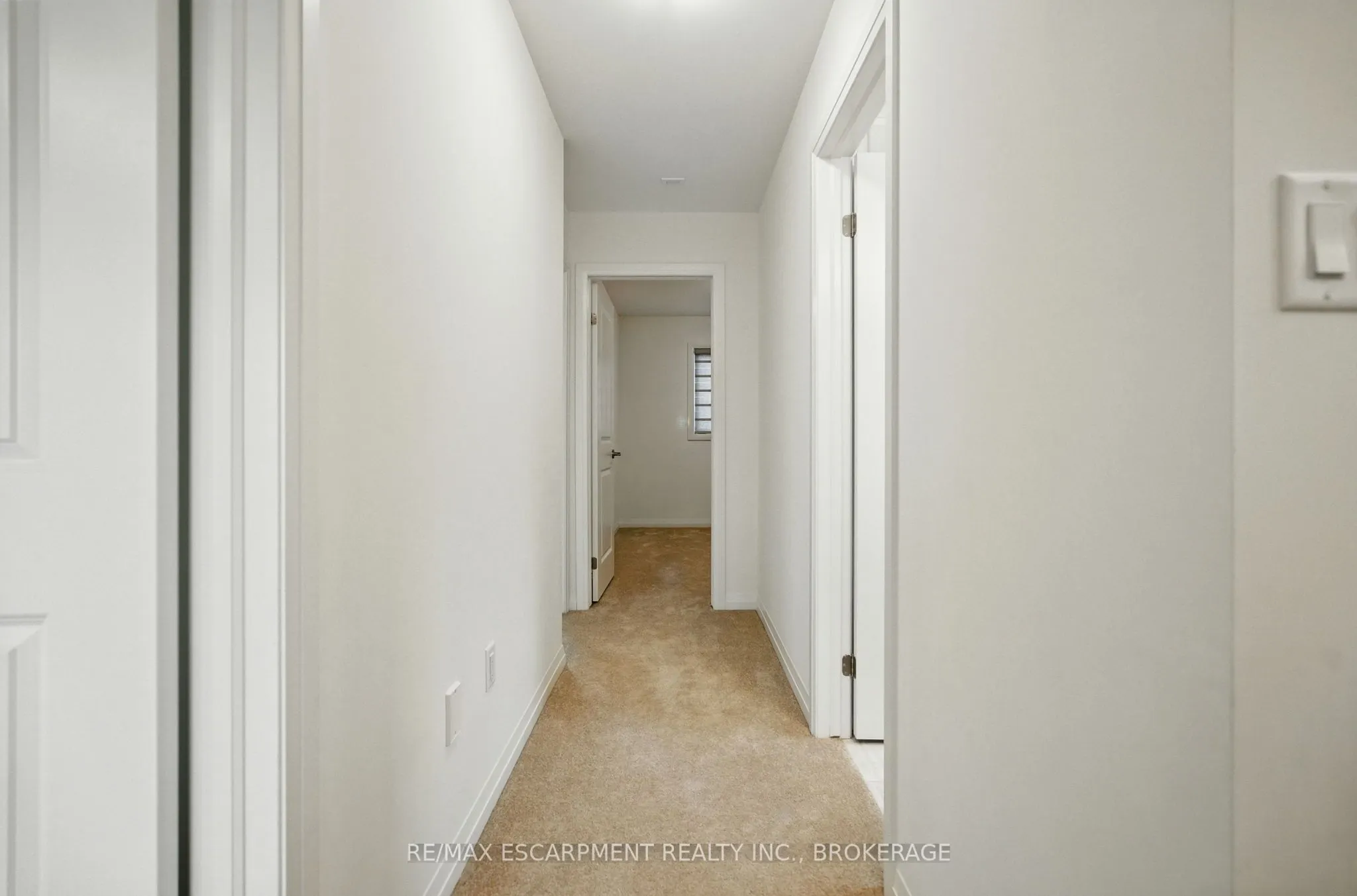 25 Saffron Way