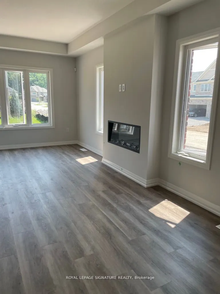 186 Bur Oak Drive