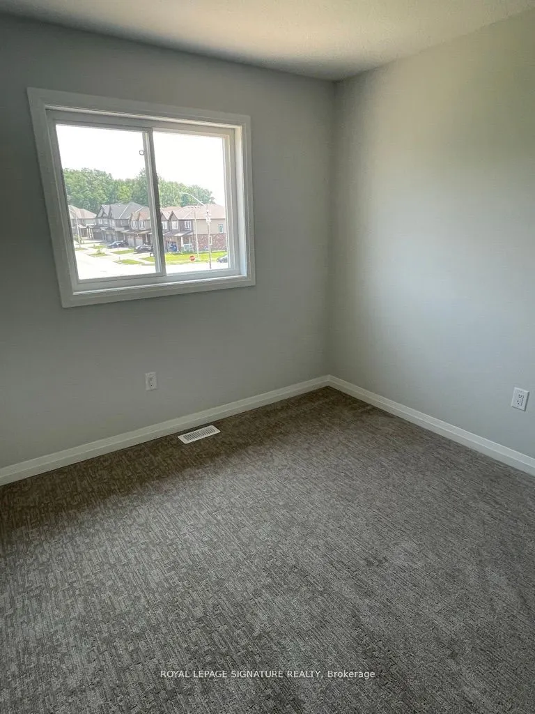 186 Bur Oak Drive