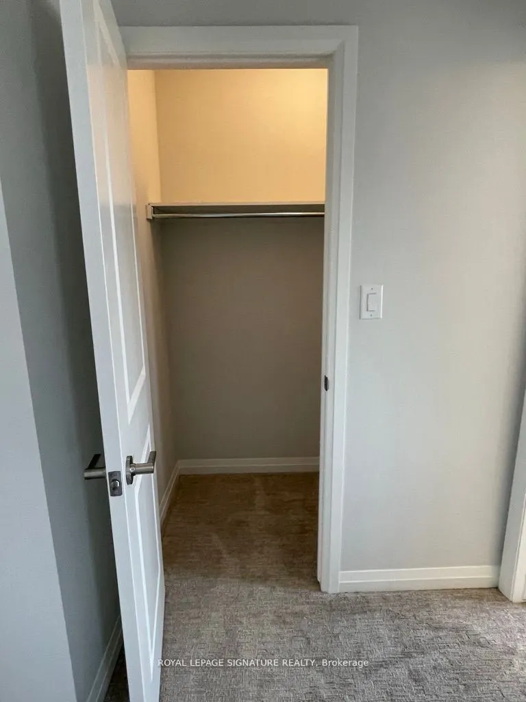 186 Bur Oak Drive