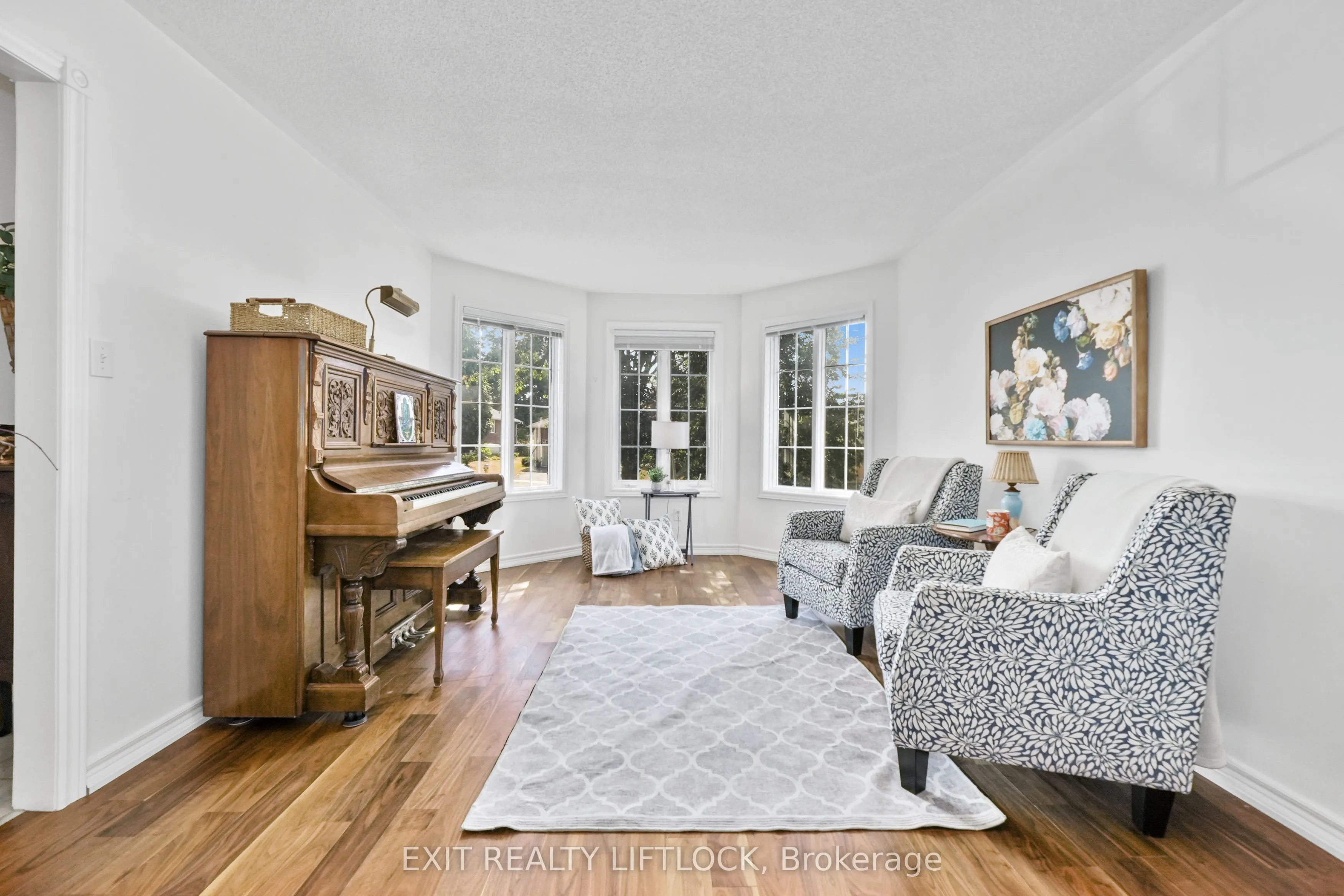 1373 Hetherington Drive