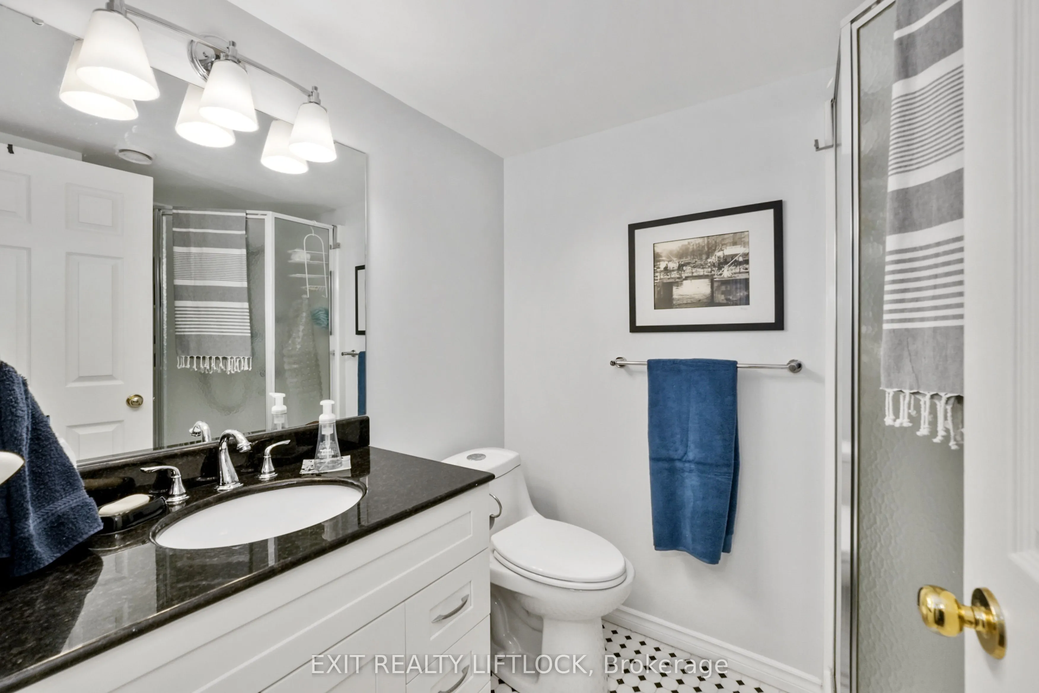 1373 Hetherington Drive