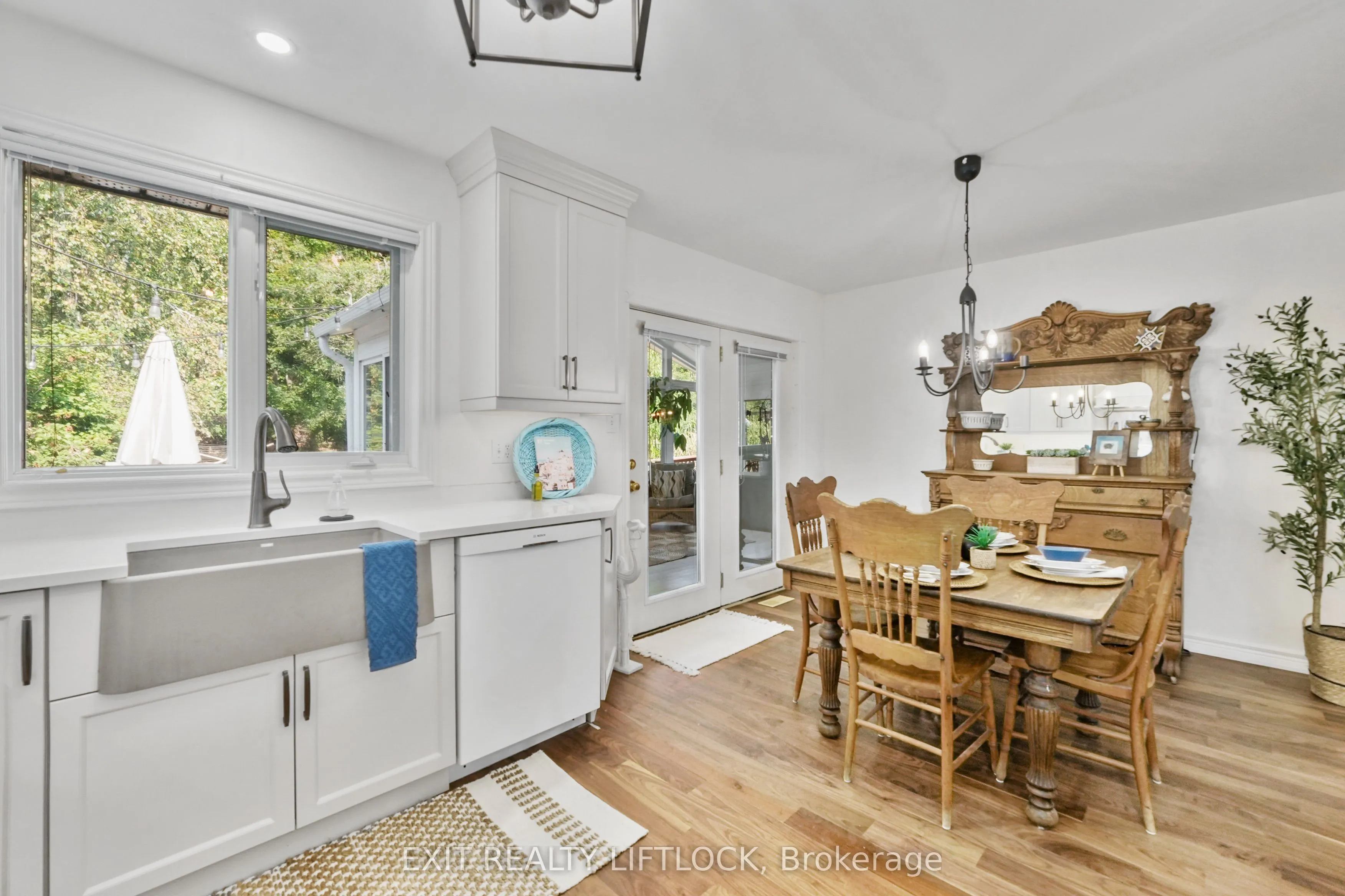 1373 Hetherington Drive