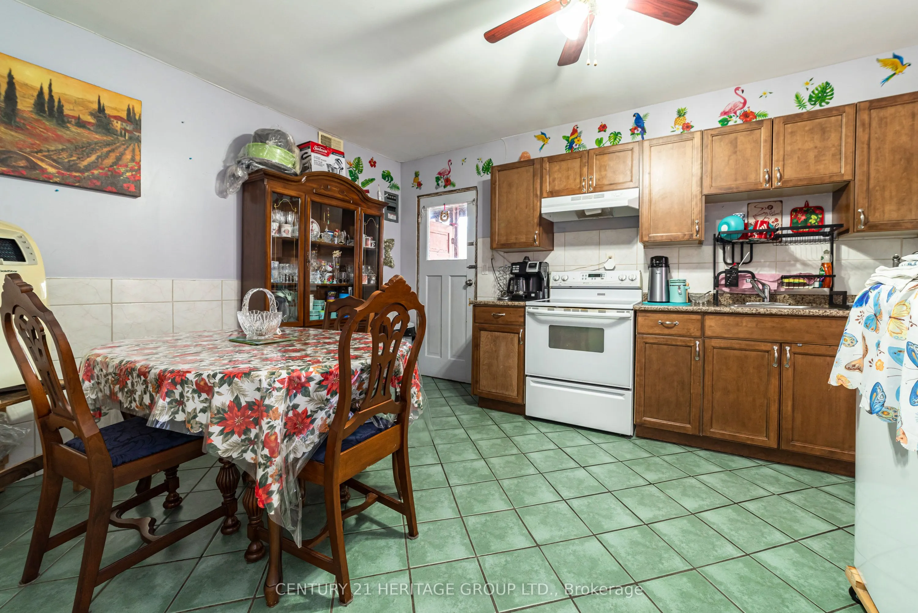 96 Kinrade Avenue