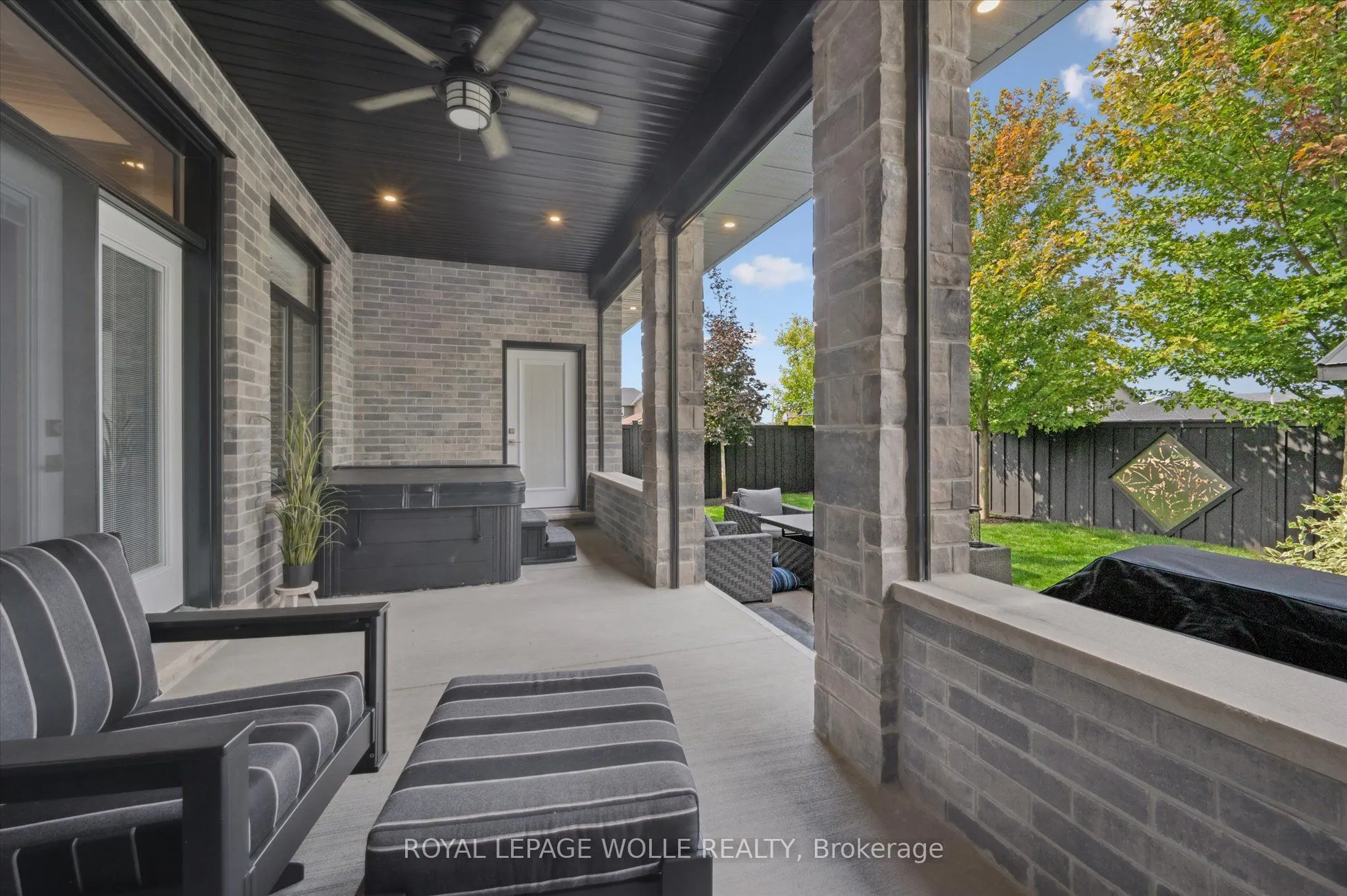 18 Timber Trail Road