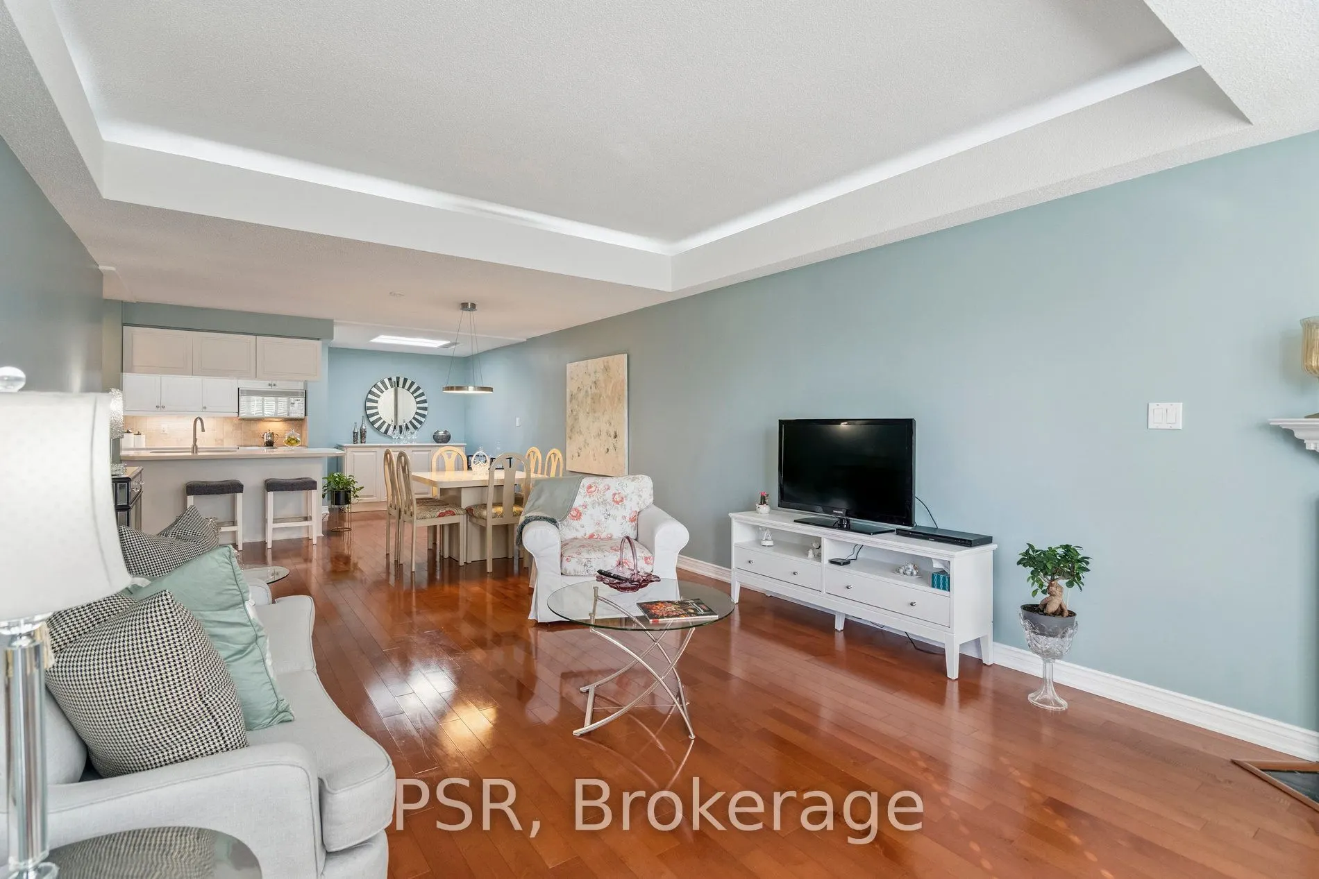 970 Golf Links Road, #302