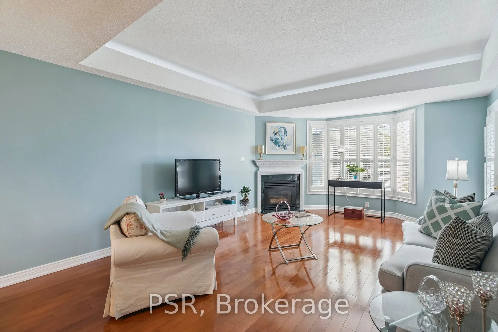 970 Golf Links Road, #302