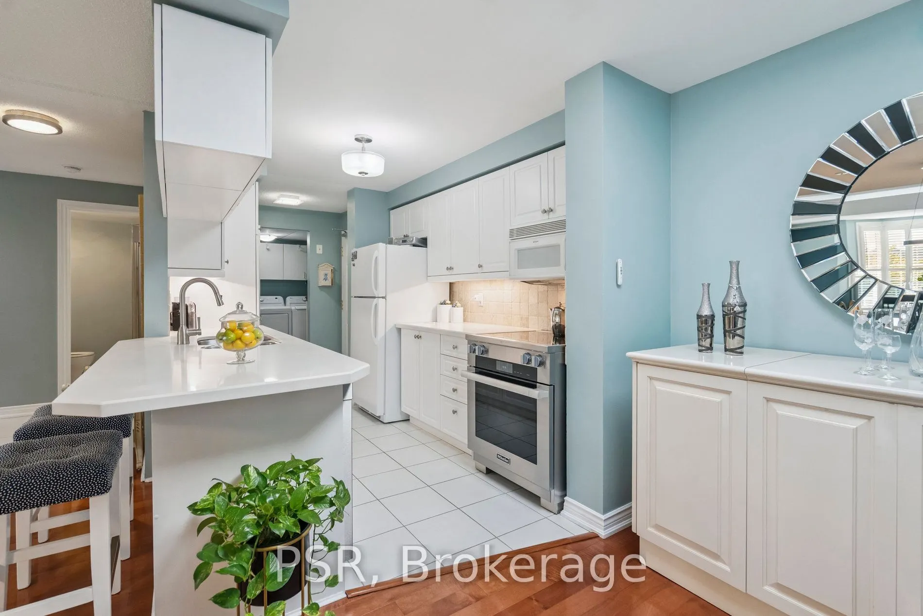 970 Golf Links Road, #302