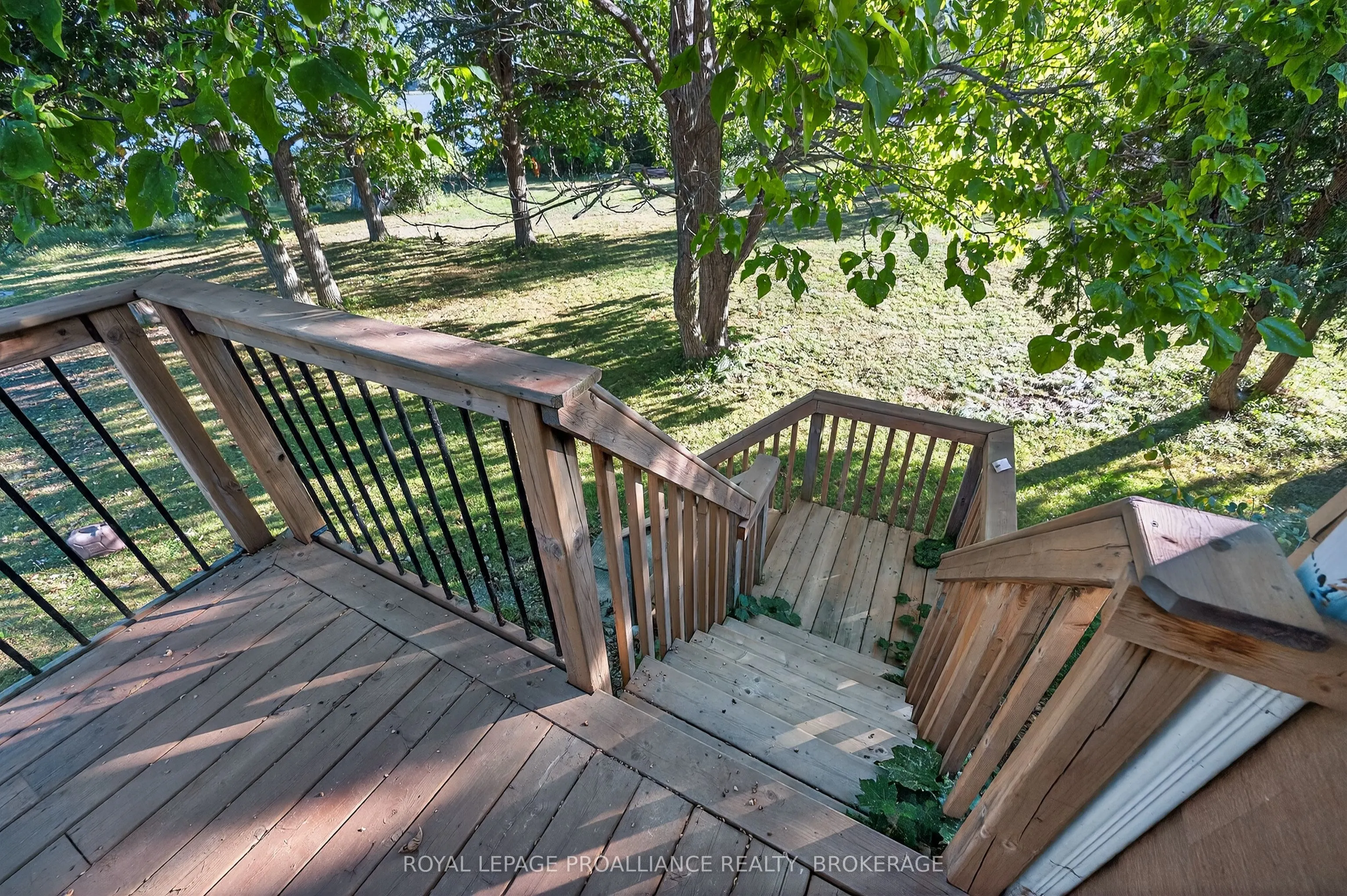 225 Johnson Bay Lane