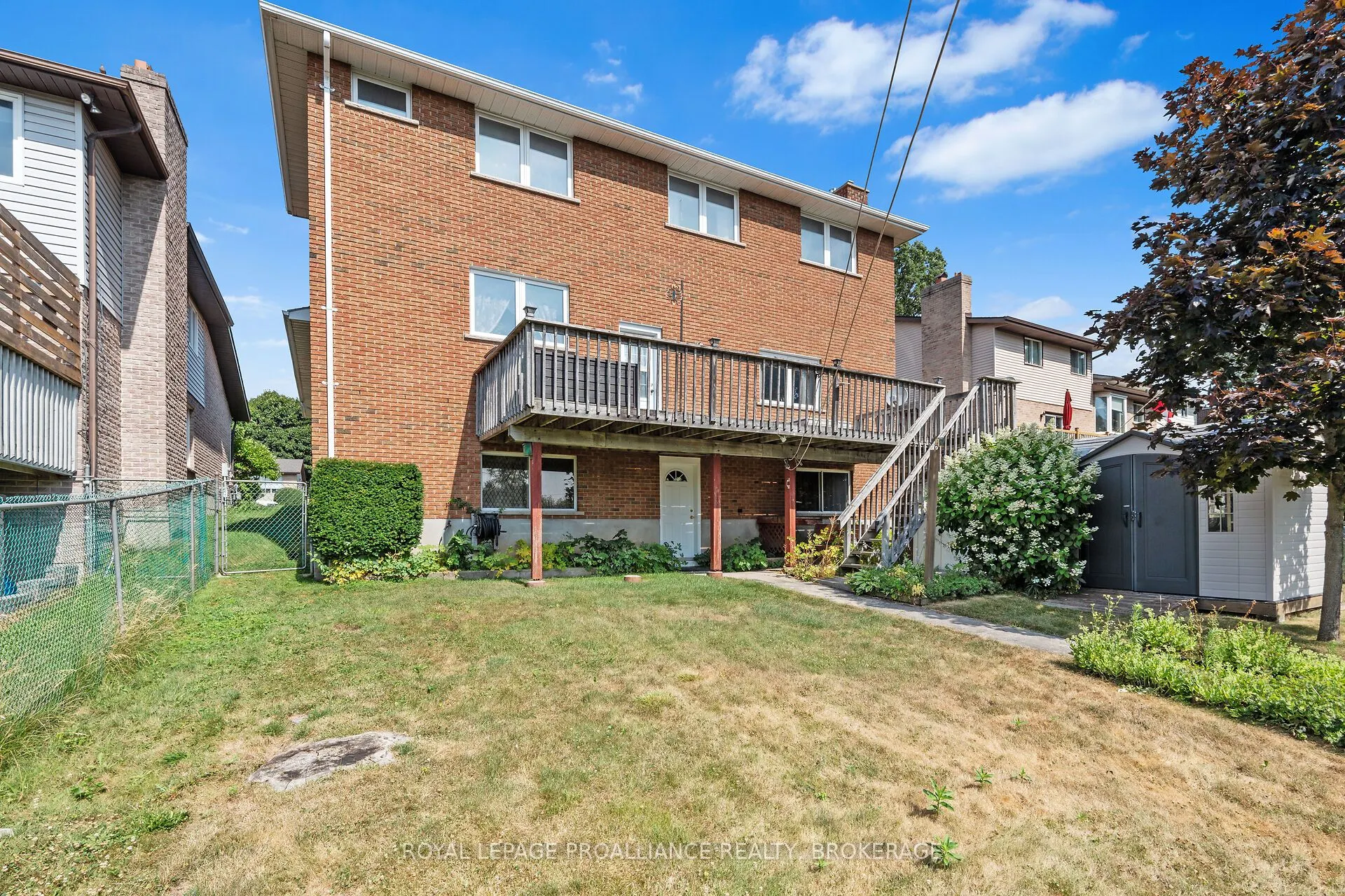 536 Braeside Crescent