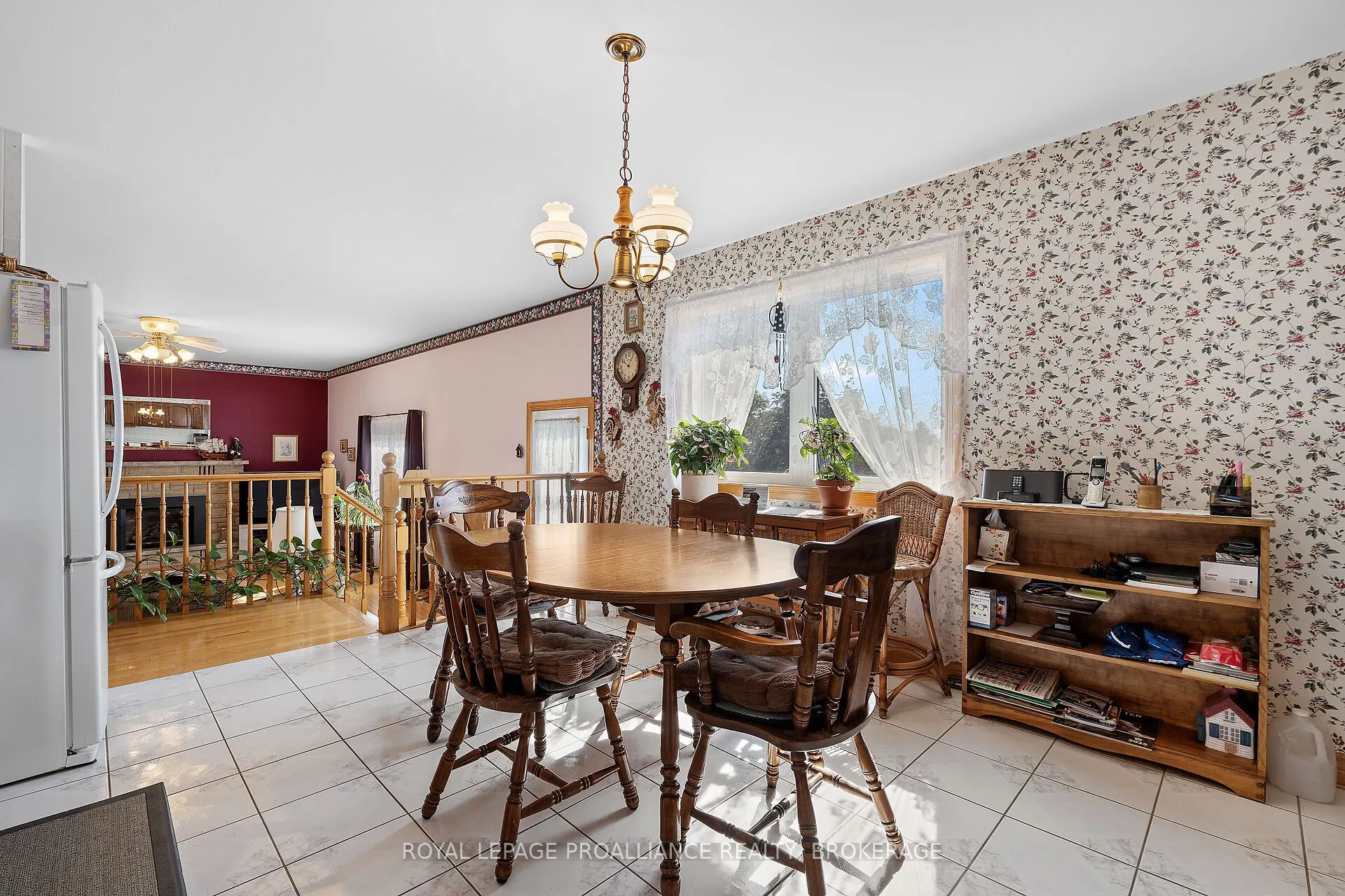 536 Braeside Crescent