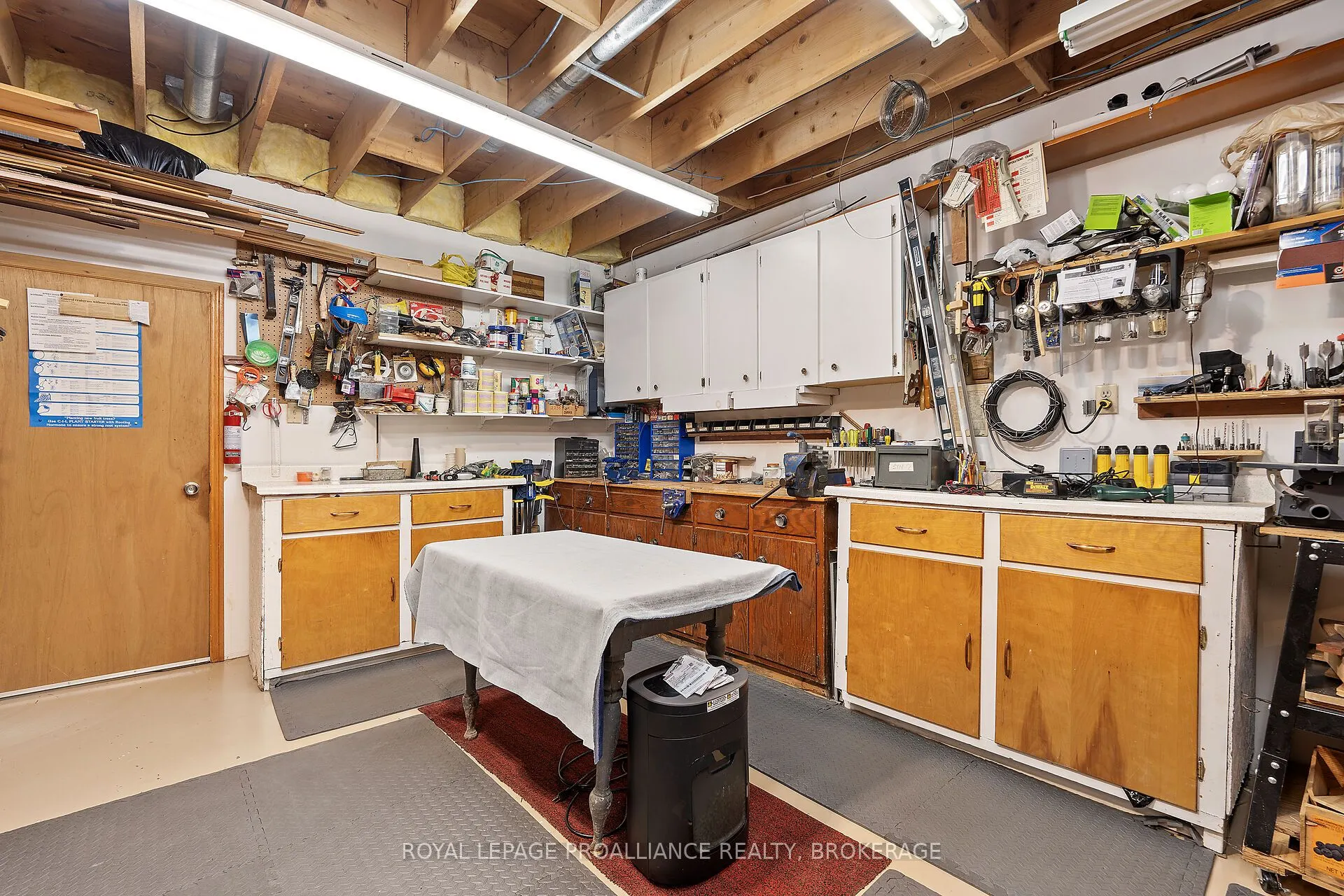 536 Braeside Crescent