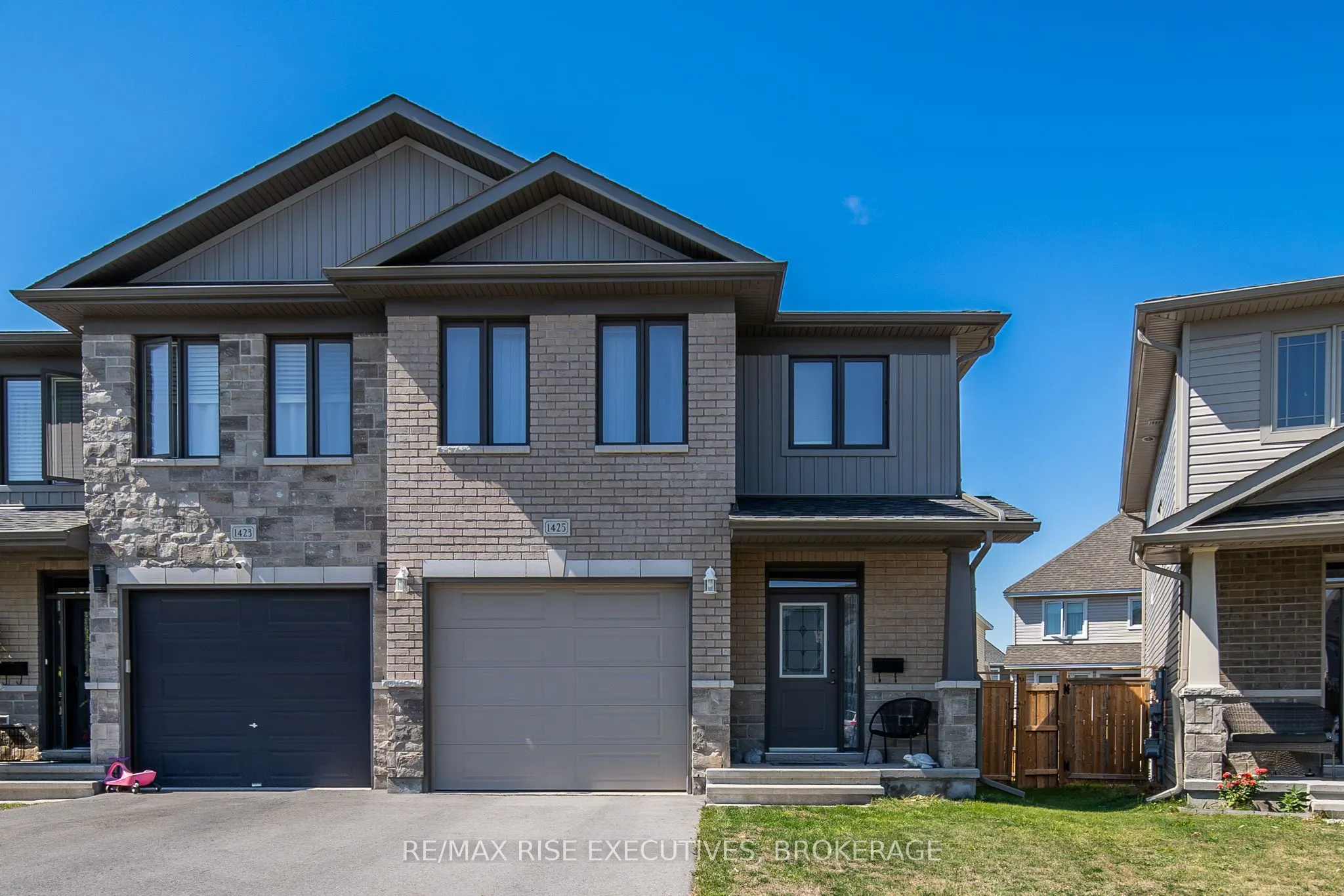 1425 Monarch Drive