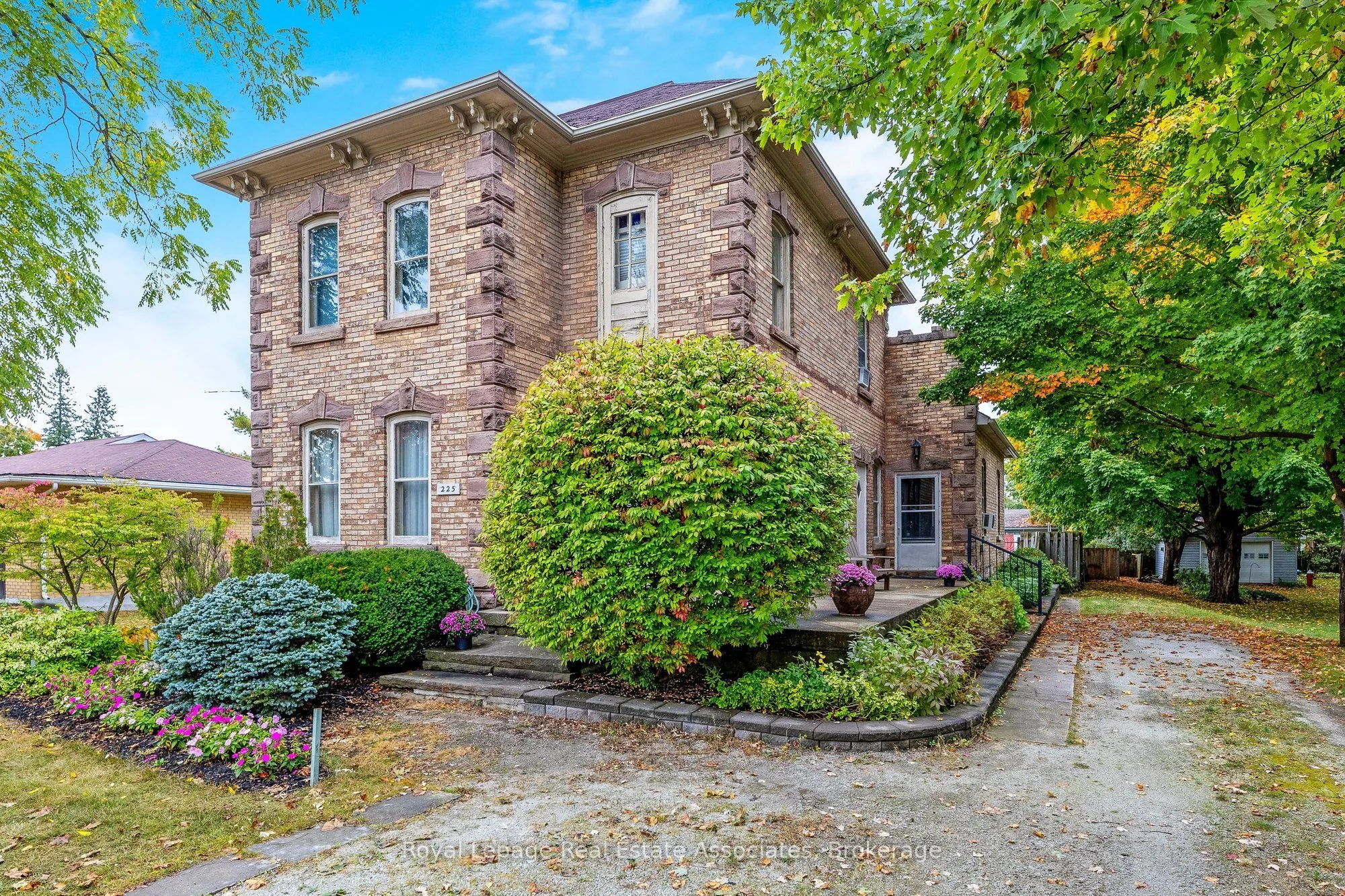 225 Main Street