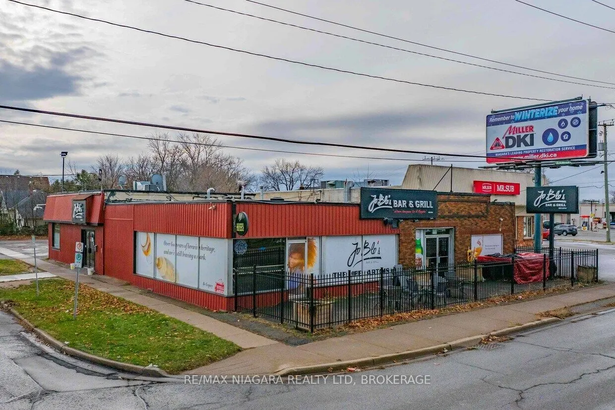 231 St. Paul Street W