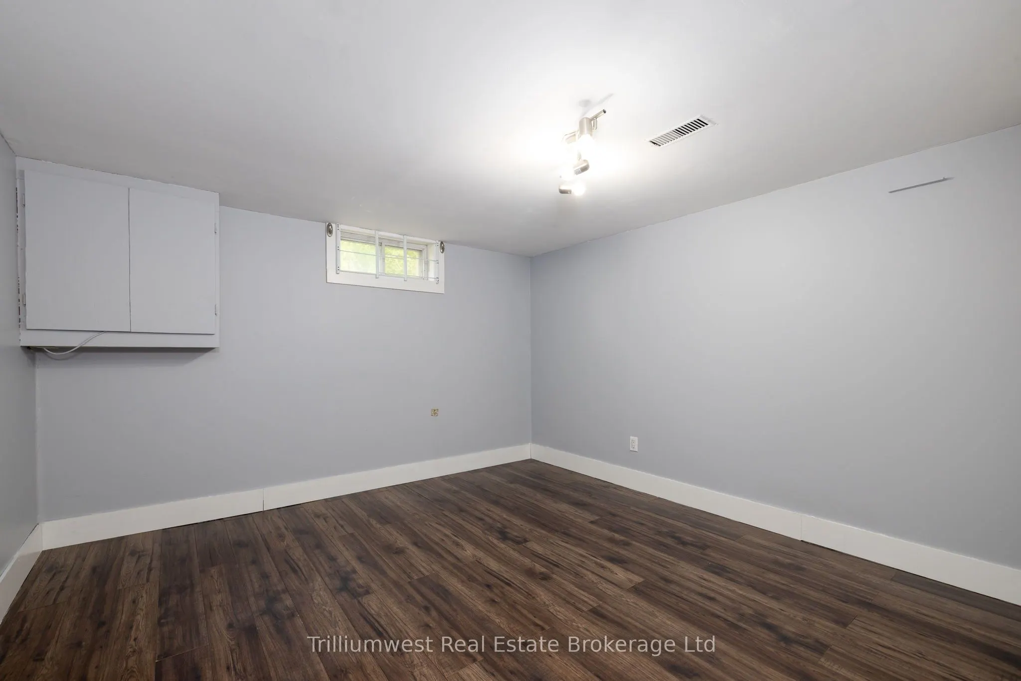 284 Trott Drive, #B1