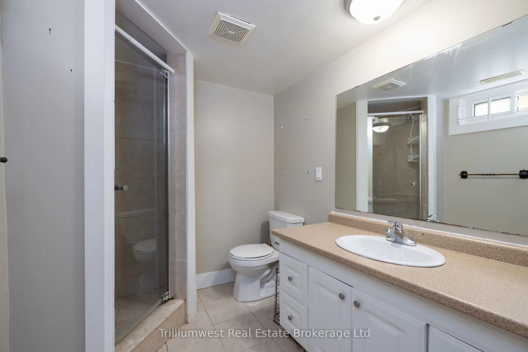 284 Trott Drive, #B1