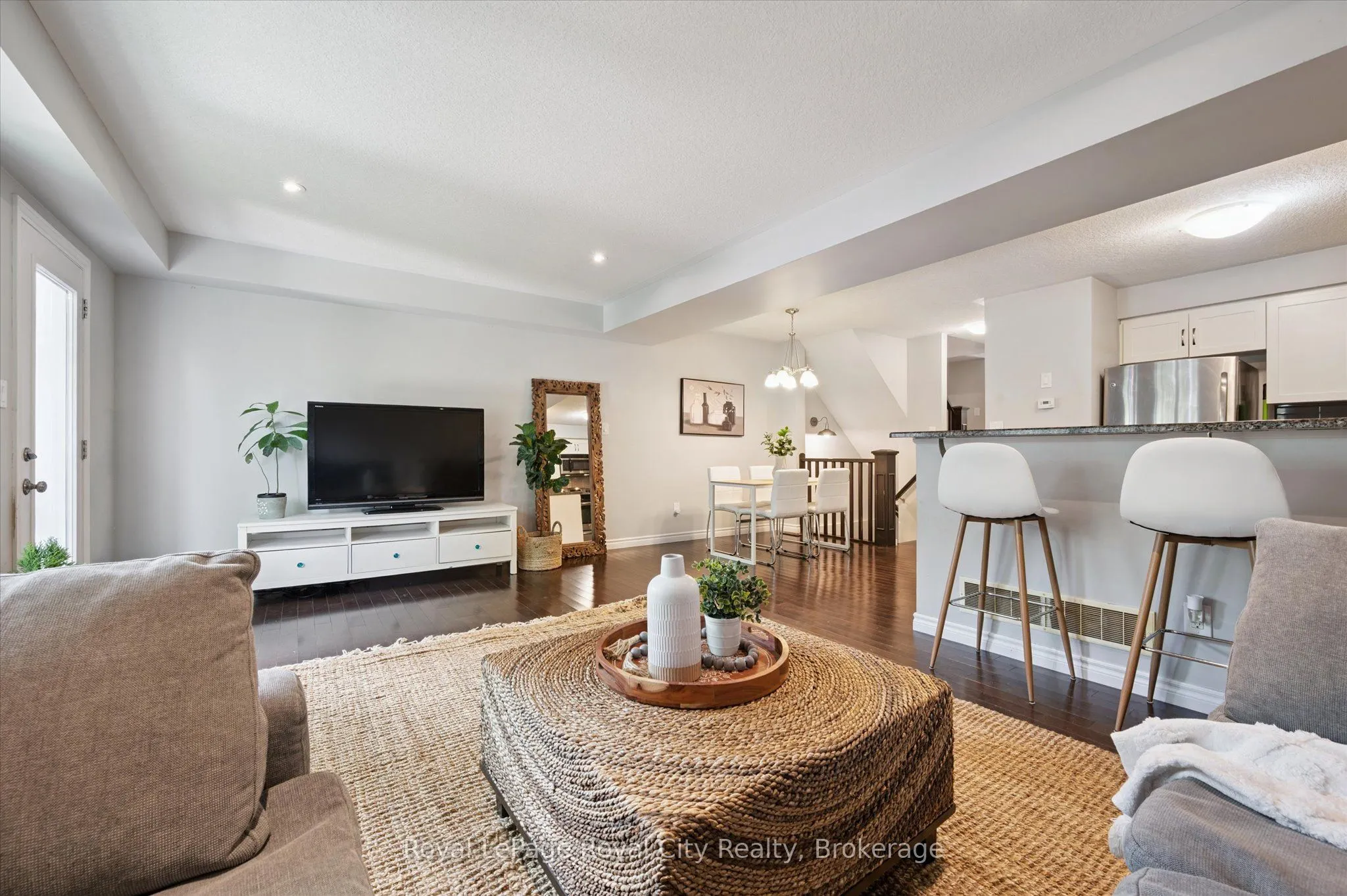 167 Arkell Road, #16