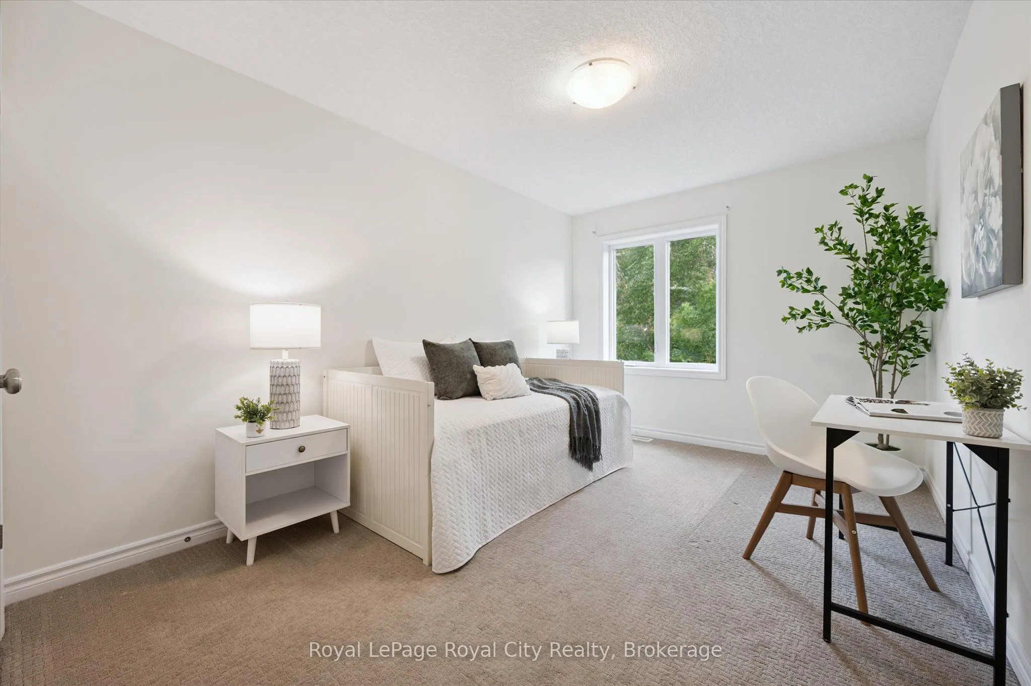 167 Arkell Road, #16