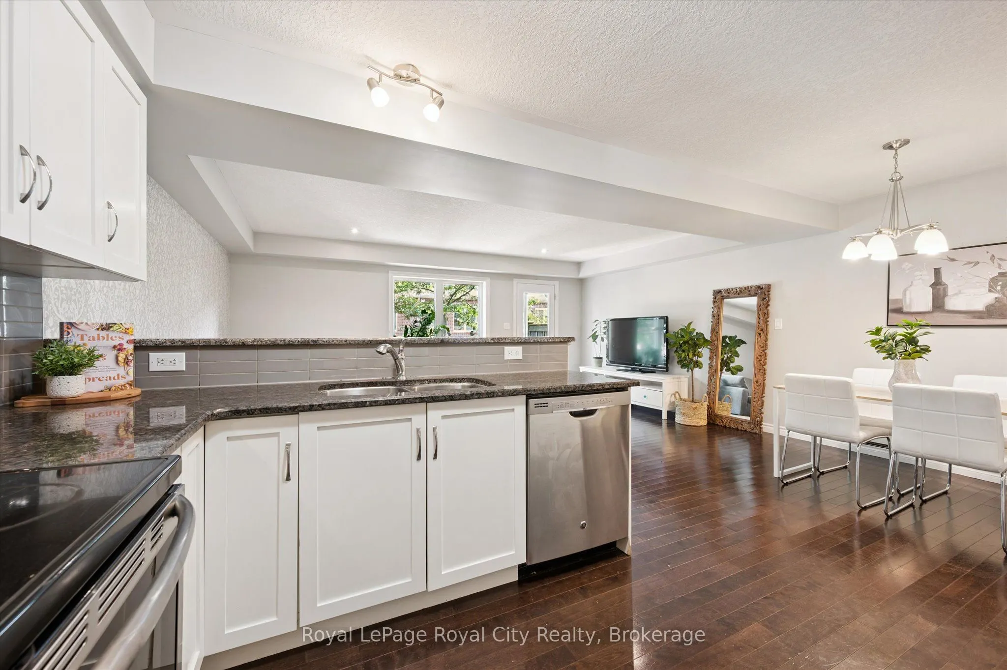 167 Arkell Road, #16