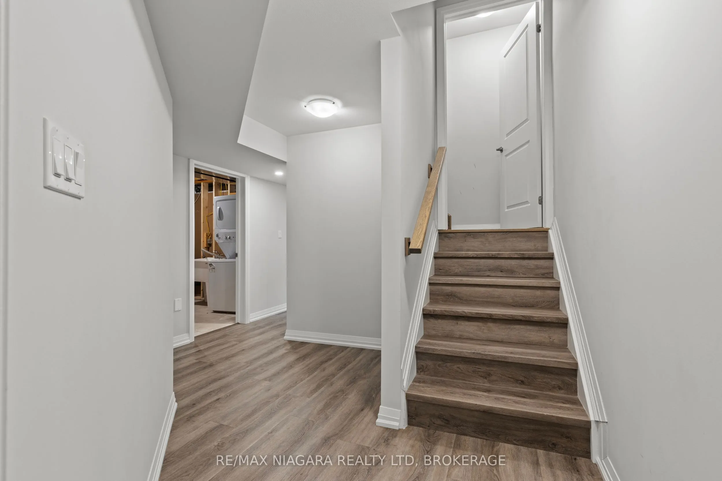4552 Portage Road, #23