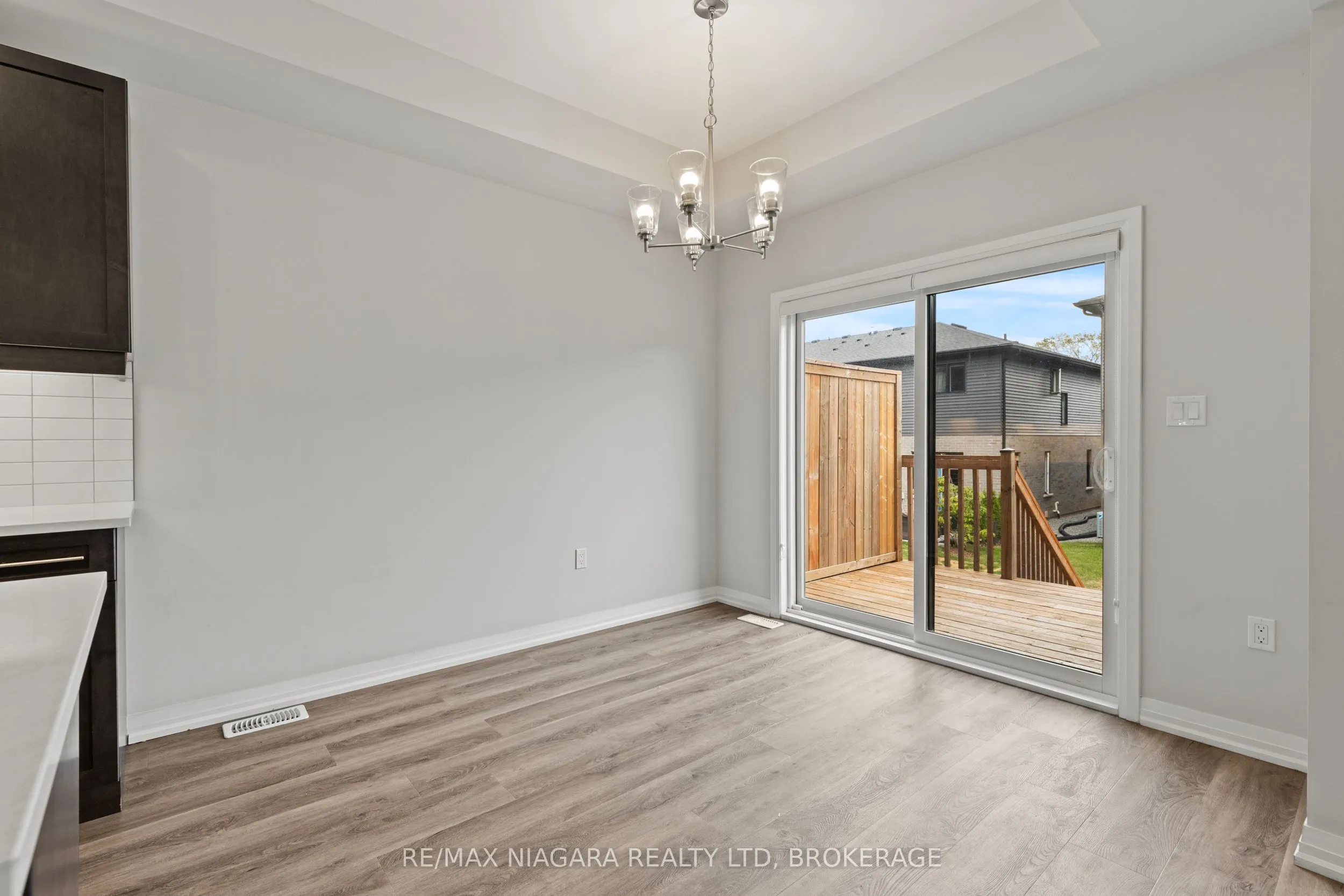 4552 Portage Road, #23