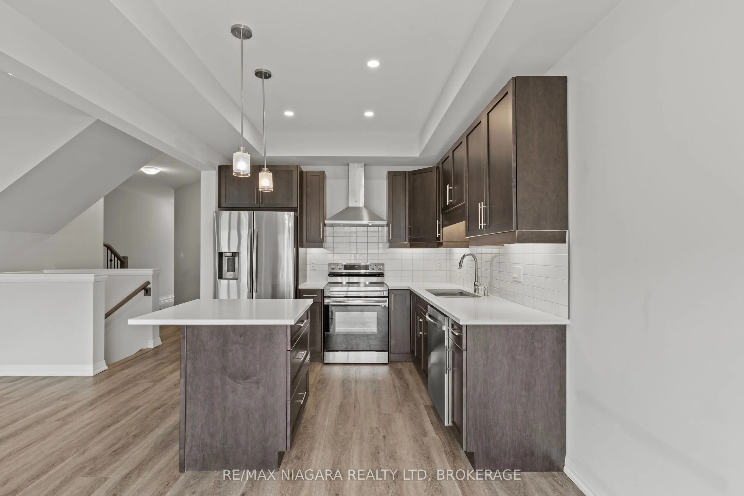 4552 Portage Road, #23
