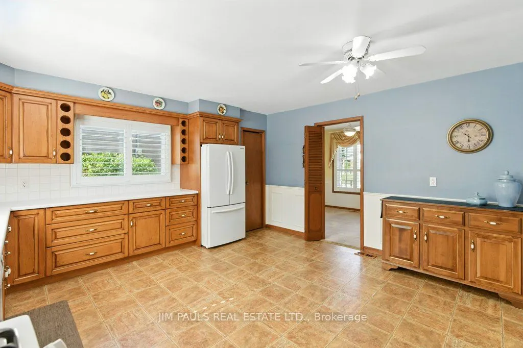 176 Montmorency Drive