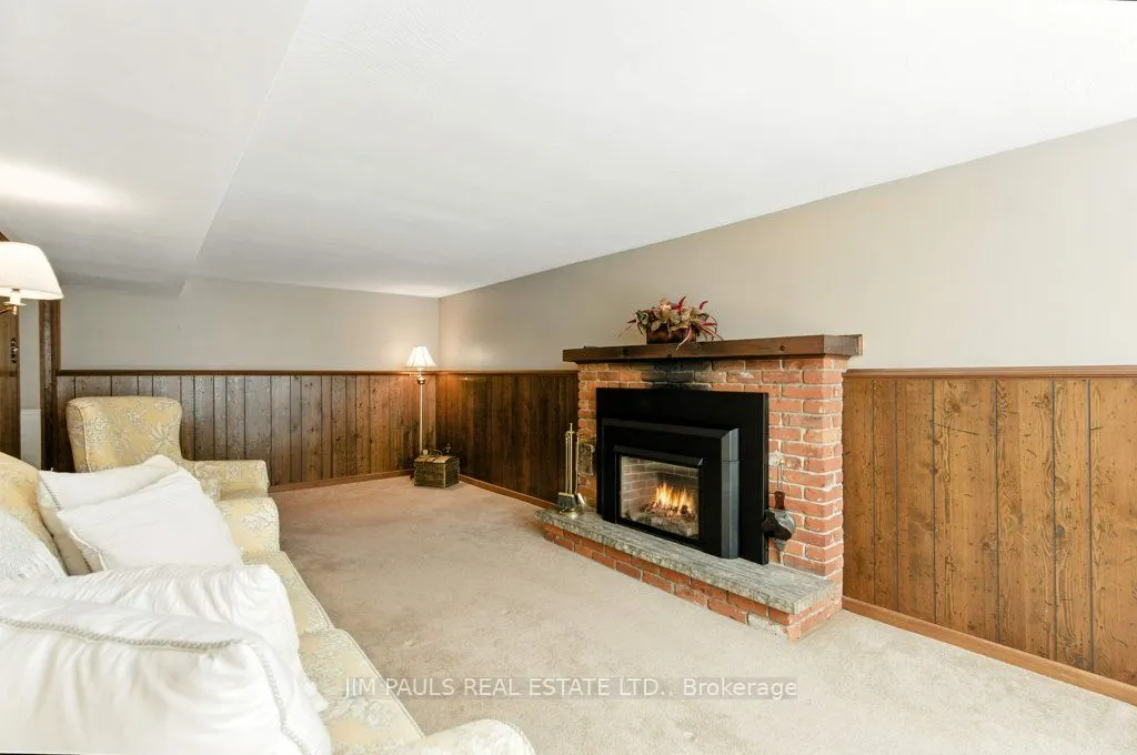 176 Montmorency Drive