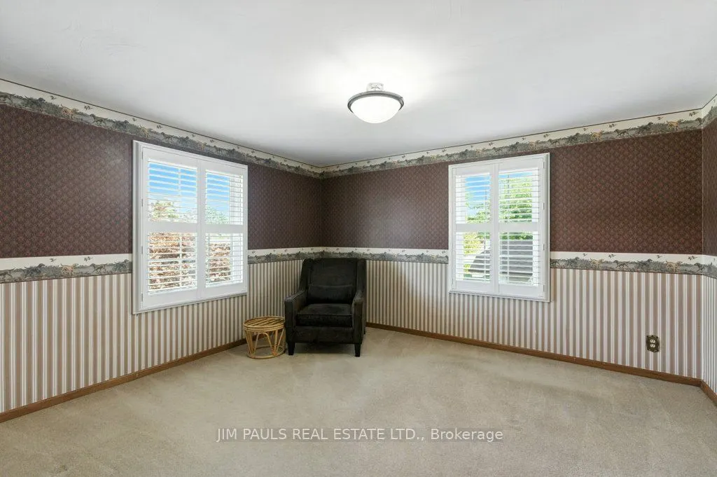 176 Montmorency Drive