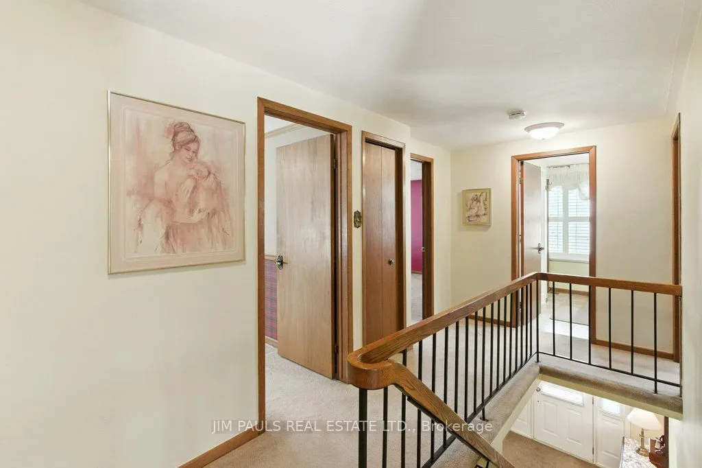 176 Montmorency Drive