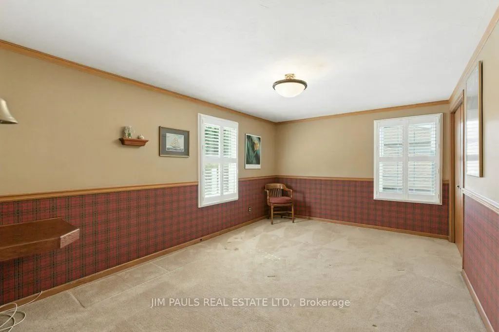 176 Montmorency Drive