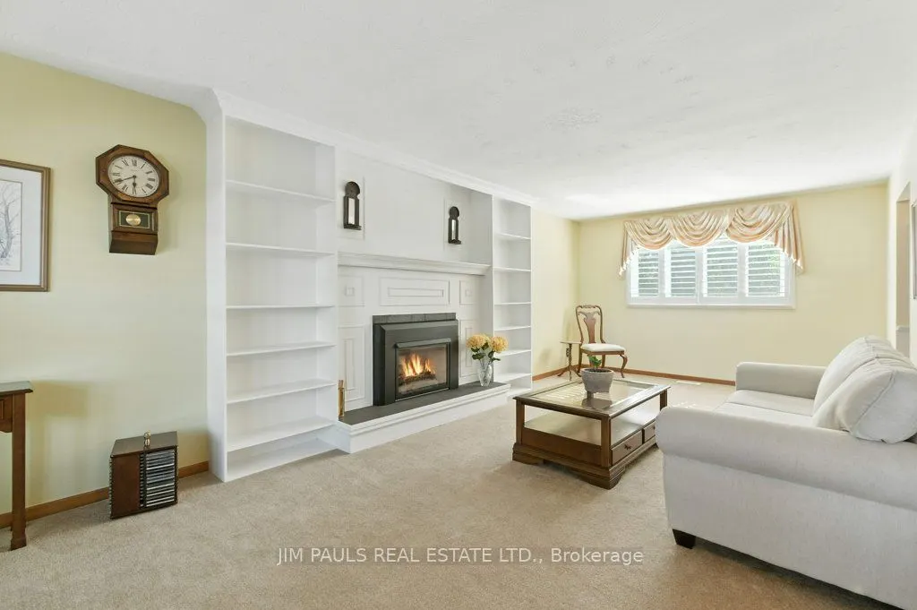 176 Montmorency Drive