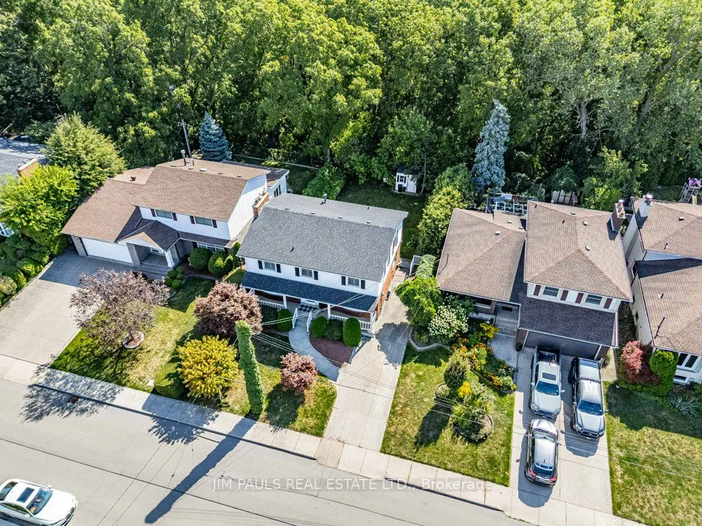 176 Montmorency Drive