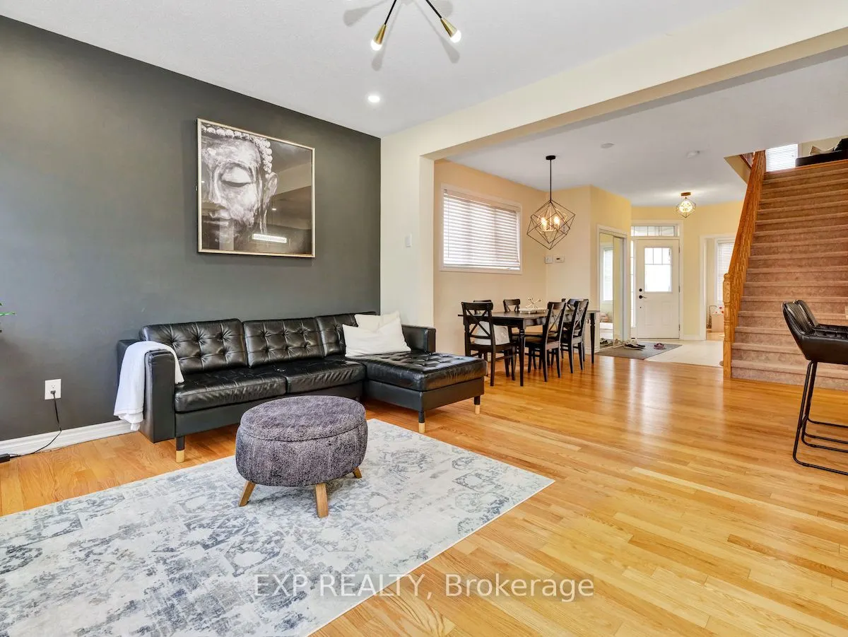 30 PONDHAWK Way
