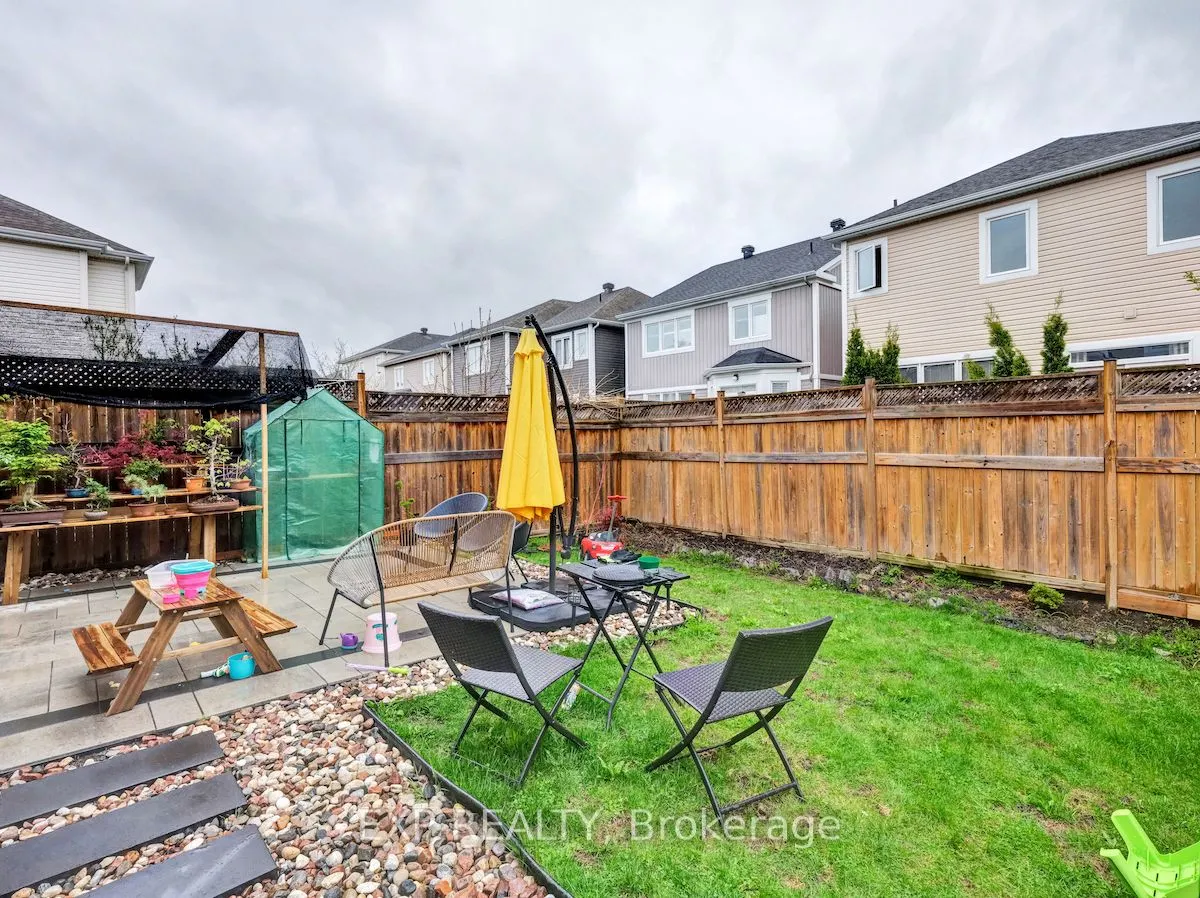 30 PONDHAWK Way
