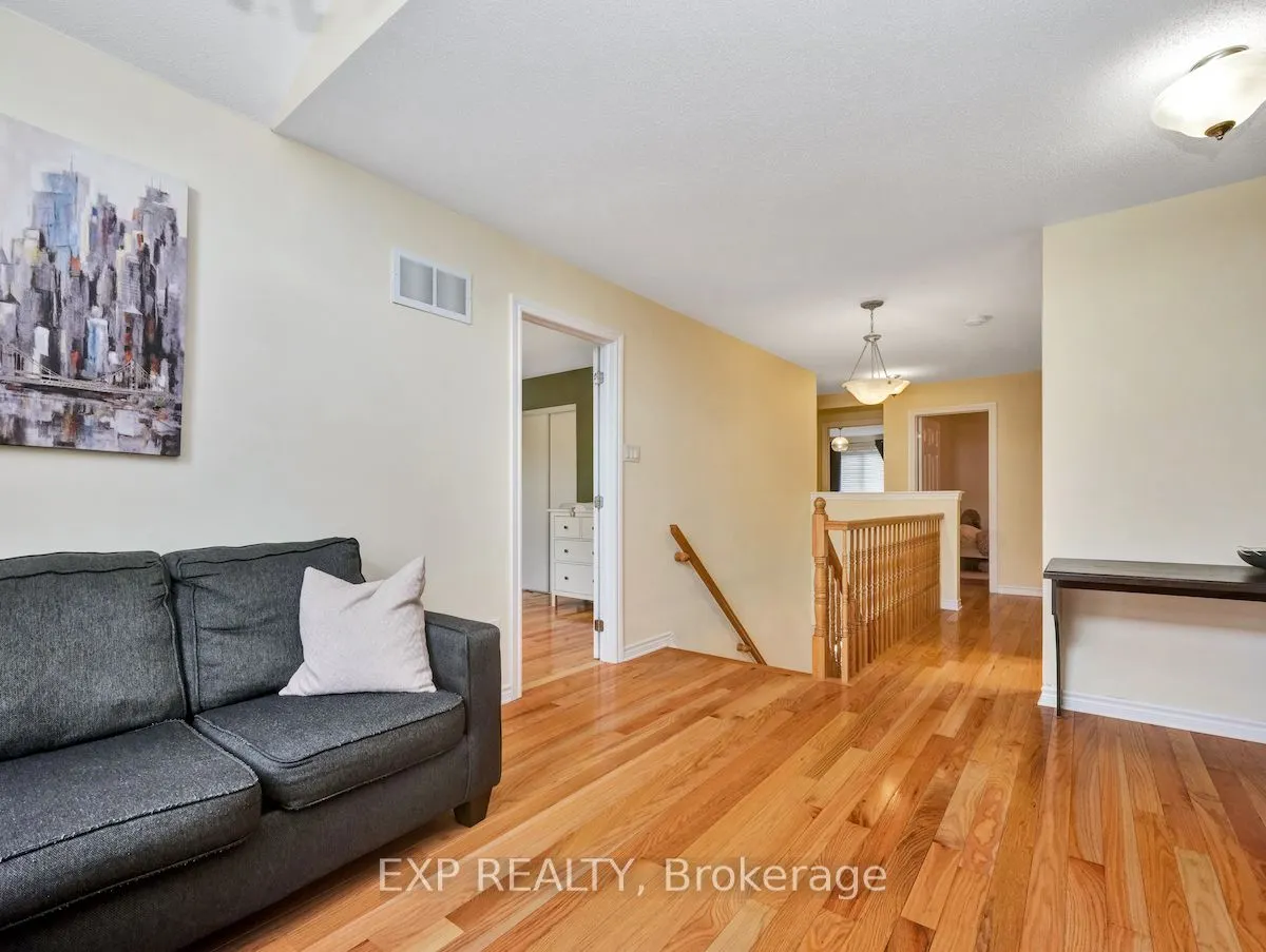 30 PONDHAWK Way