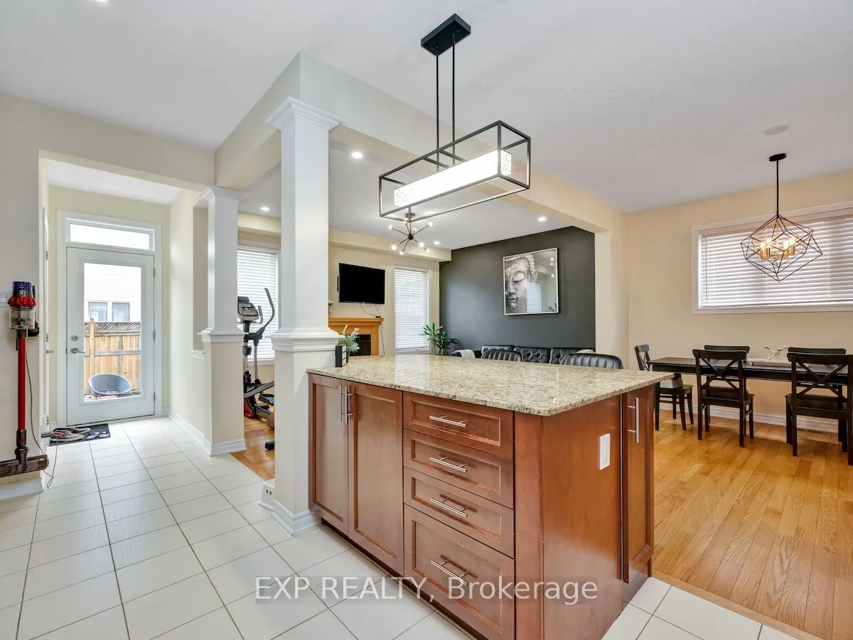 30 PONDHAWK Way