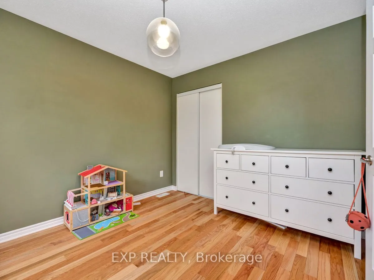 30 PONDHAWK Way